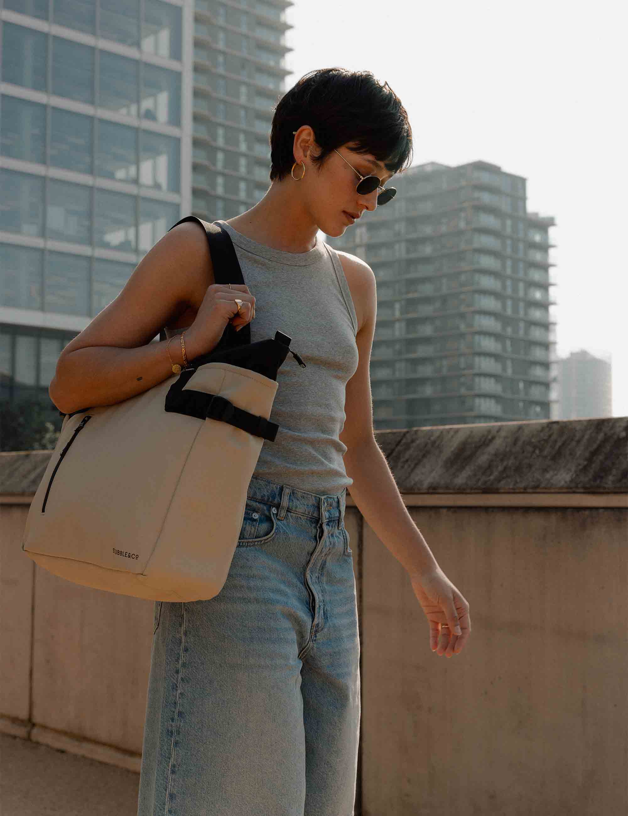 Stubble & Co Laptop Tote Bag 20L - Sand