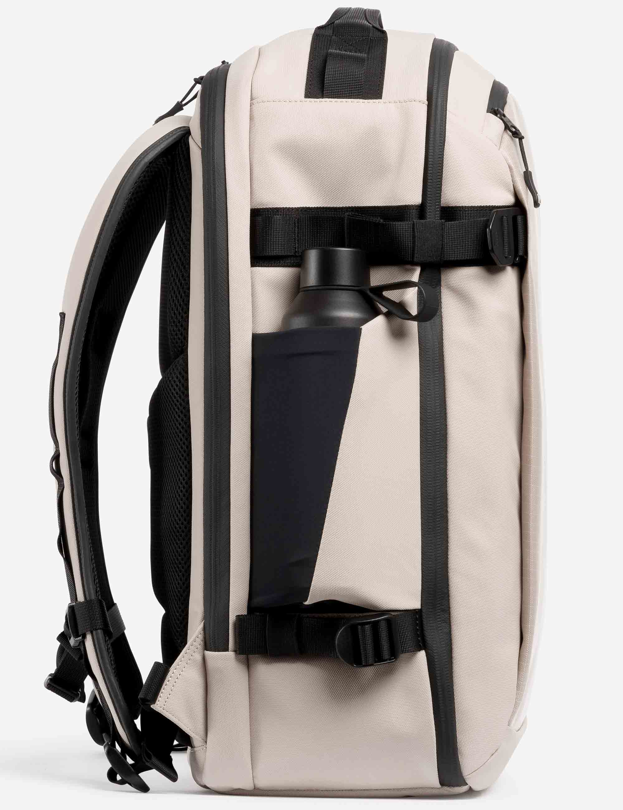 Stubble & Co Hybrid Backpack 30L - Sand