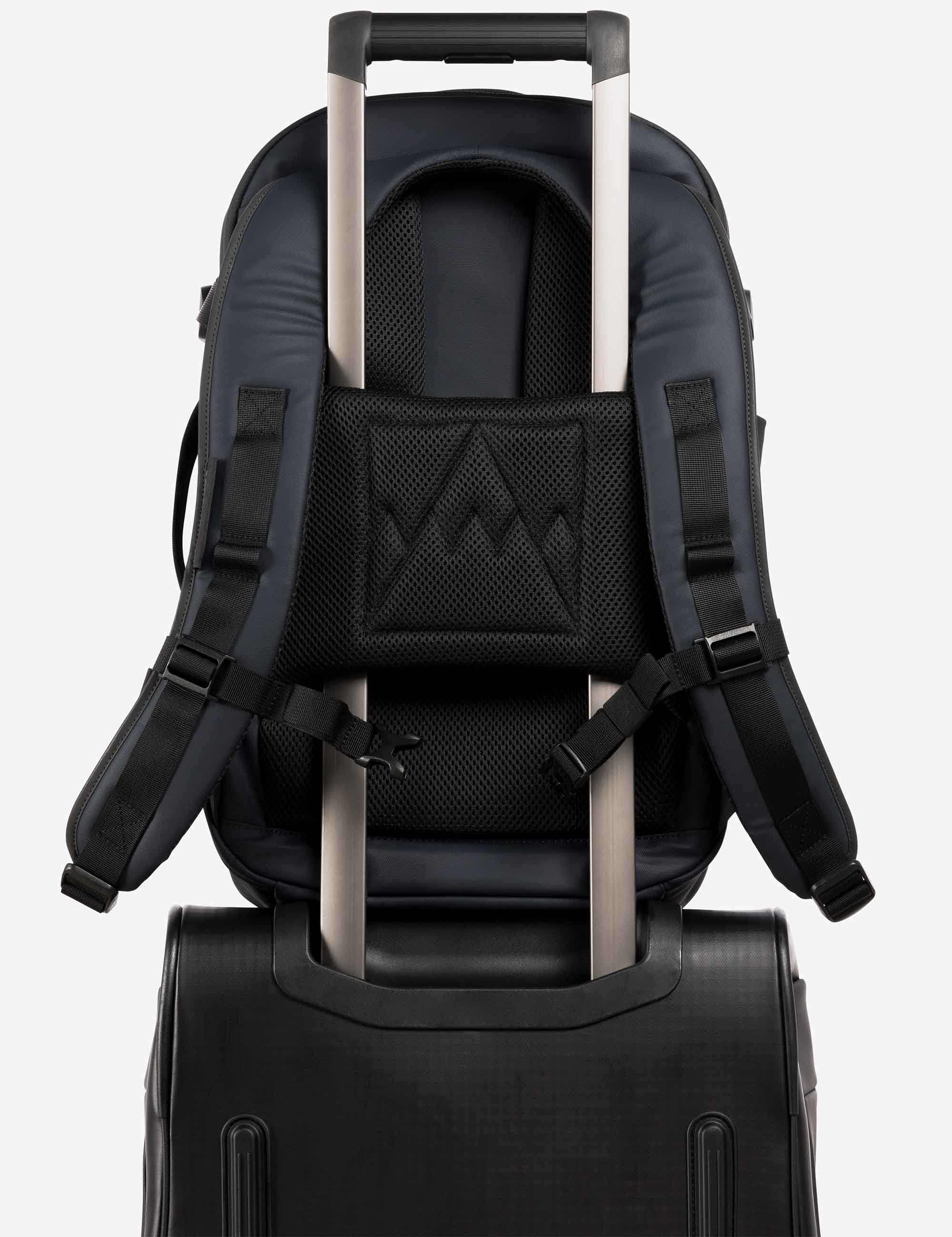 Stubble & Co Hybrid Backpack 20L - Midnight Blue
