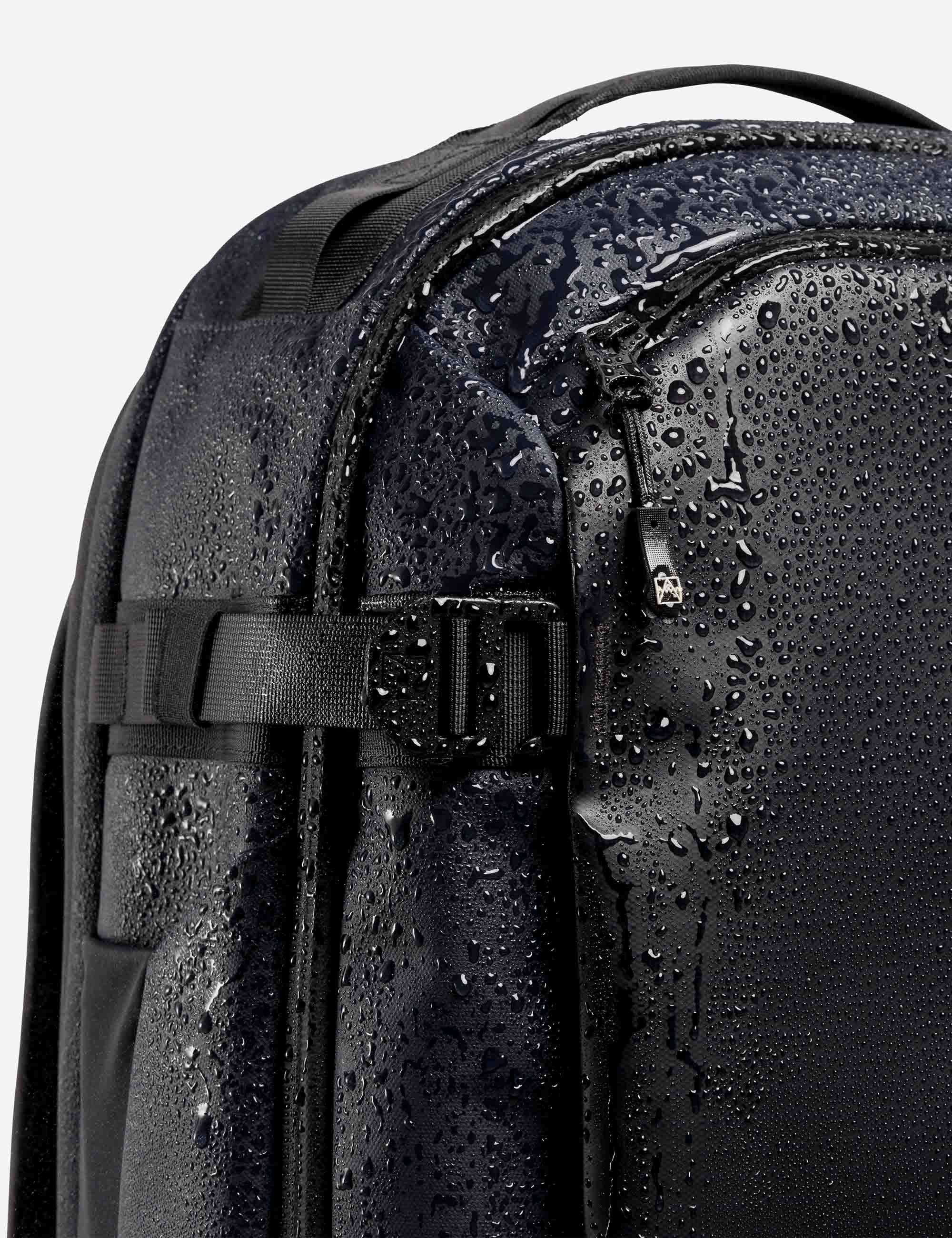 Stubble & Co Hybrid Backpack 30L - Midnight Blue