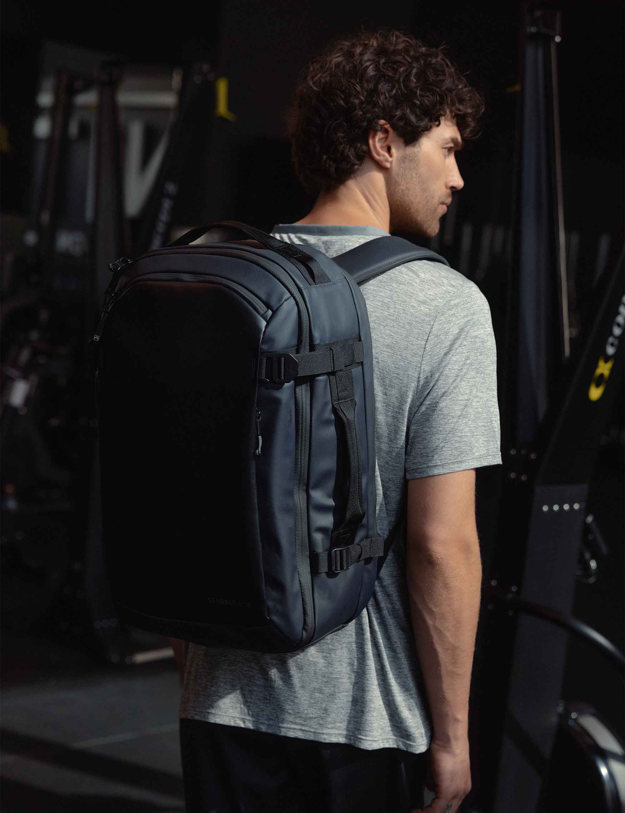 Stubble & Co Hybrid Backpack 30L - Midnight Blue