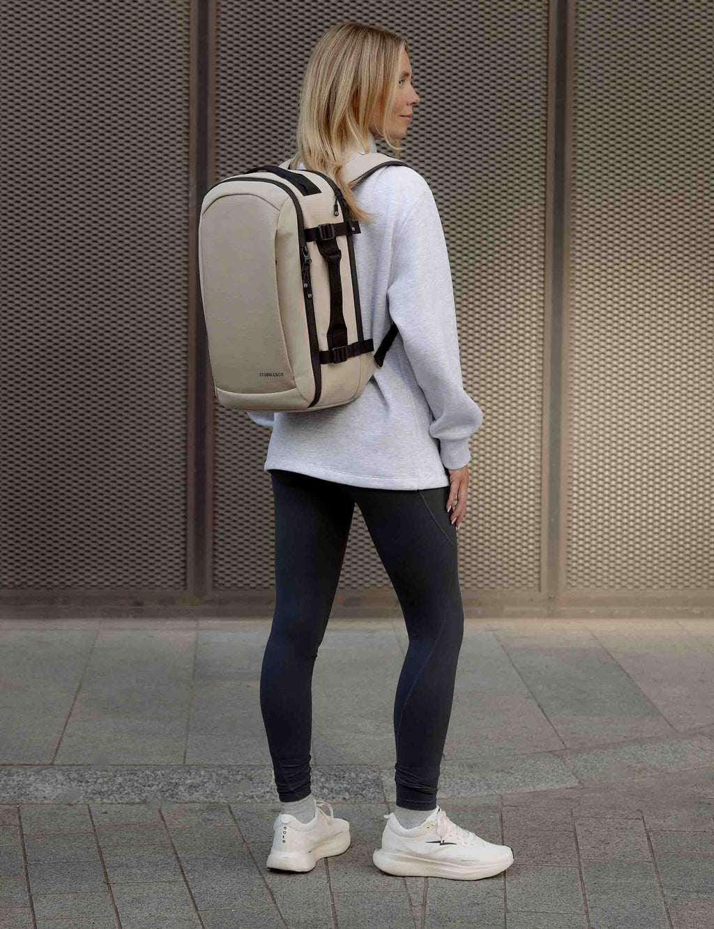 Hybrid Backpack 20L - Sand