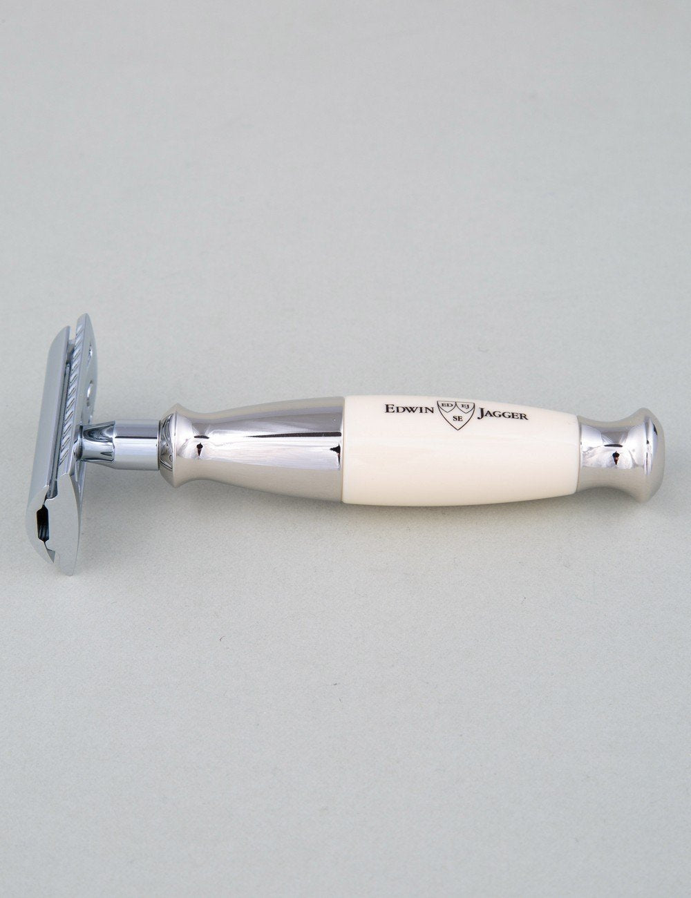 Safety DE Razor - Ivory & Nickel