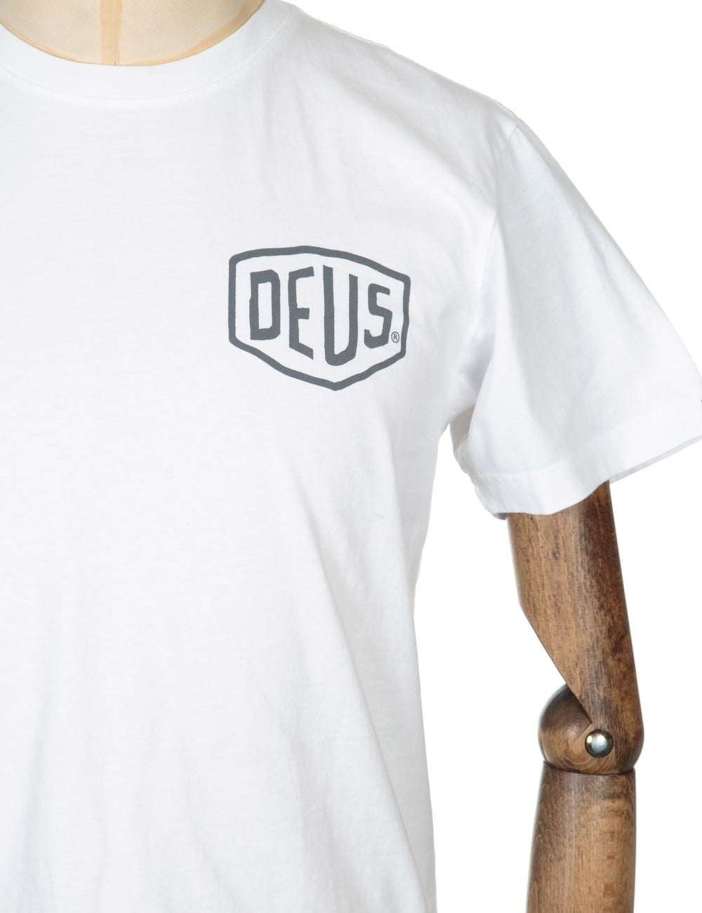 White t-shirt with Deus logo patch on chest