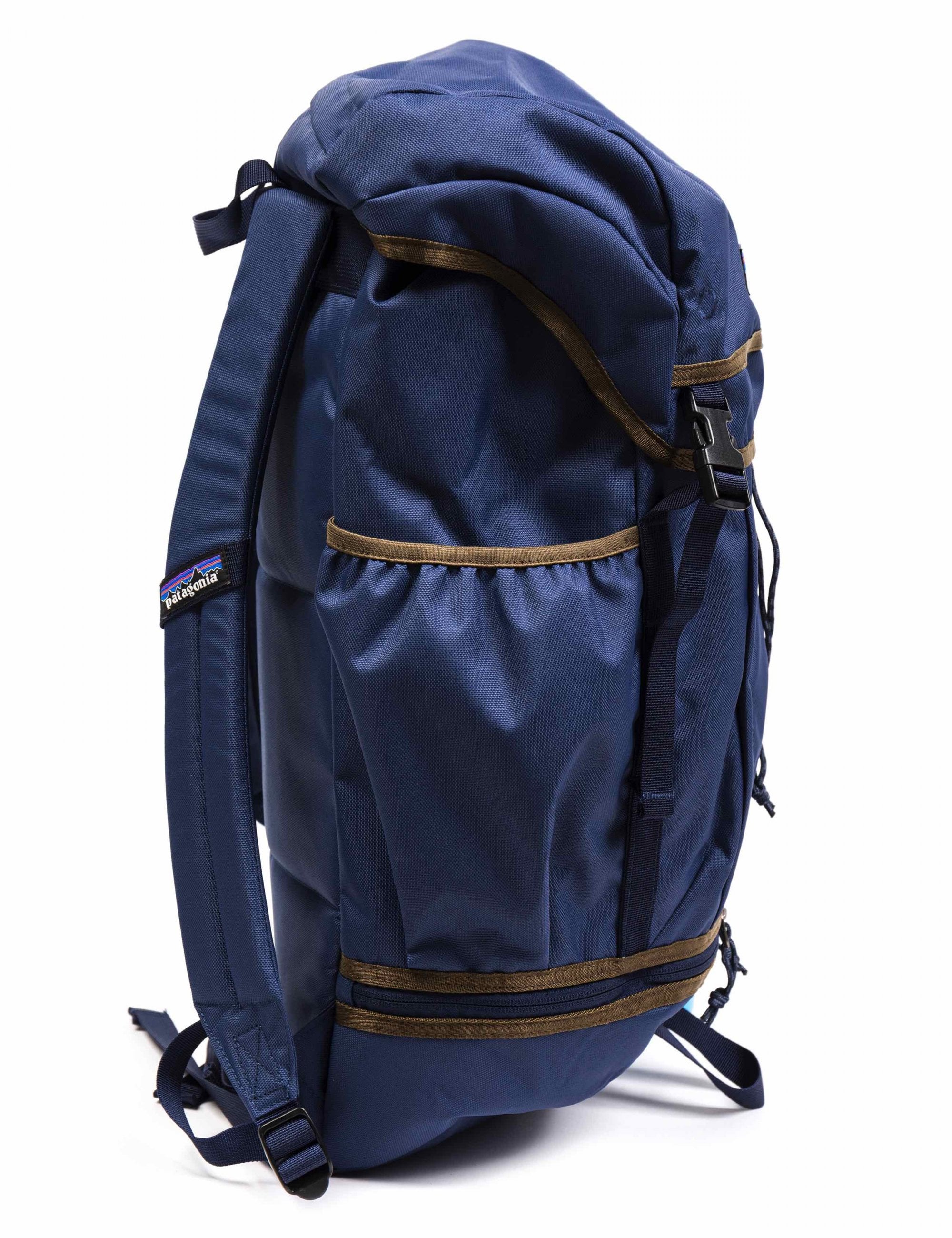 Arbor Grande 28L Backpack - Classic Navy