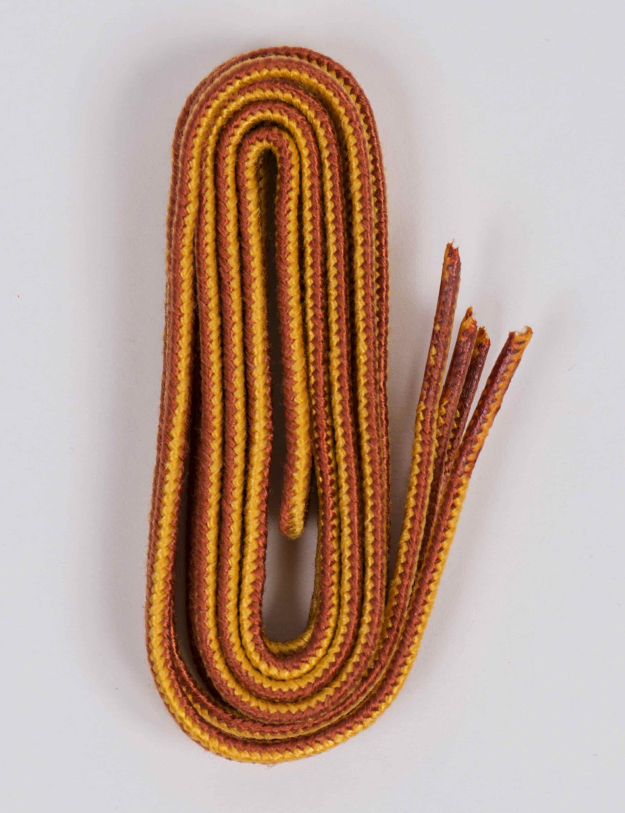 97151 63" Taslan Laces - Tan/Gold