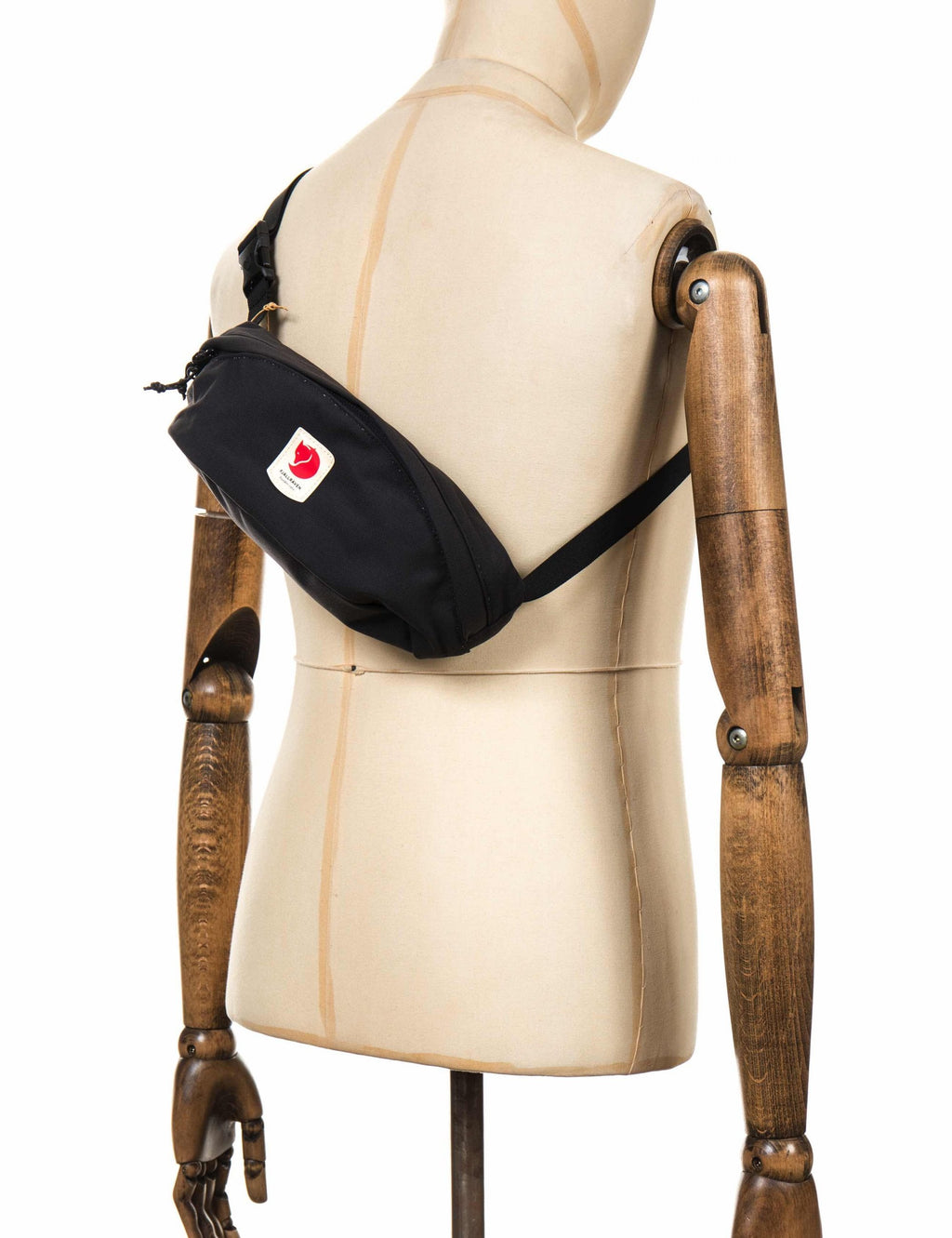 Ulvo Medium 2L Hip Pack - Black