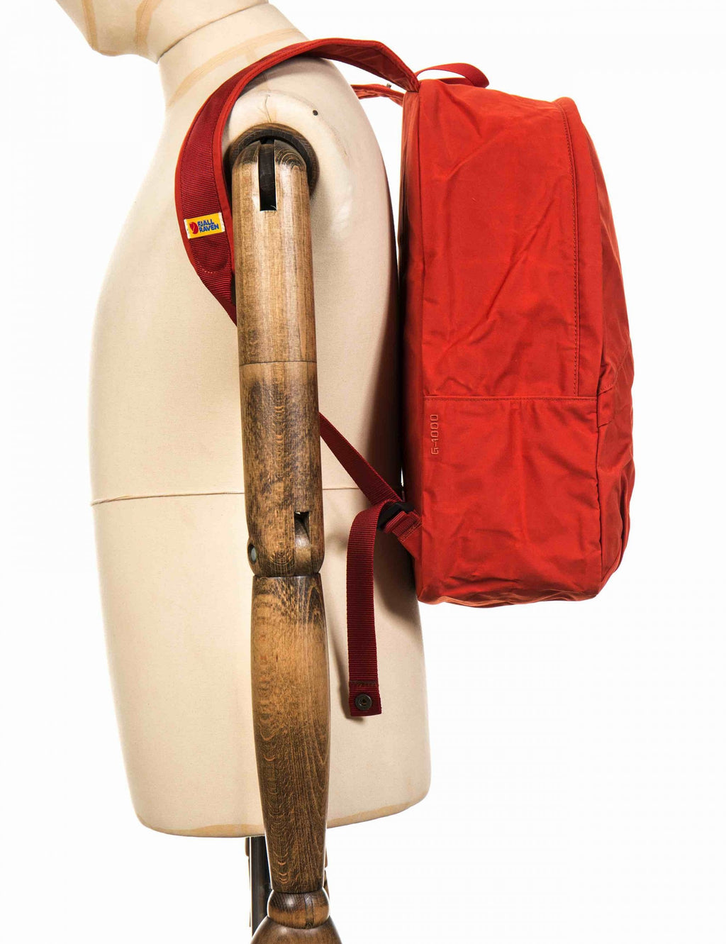 Vardag Backpack 25L - Cabin Red