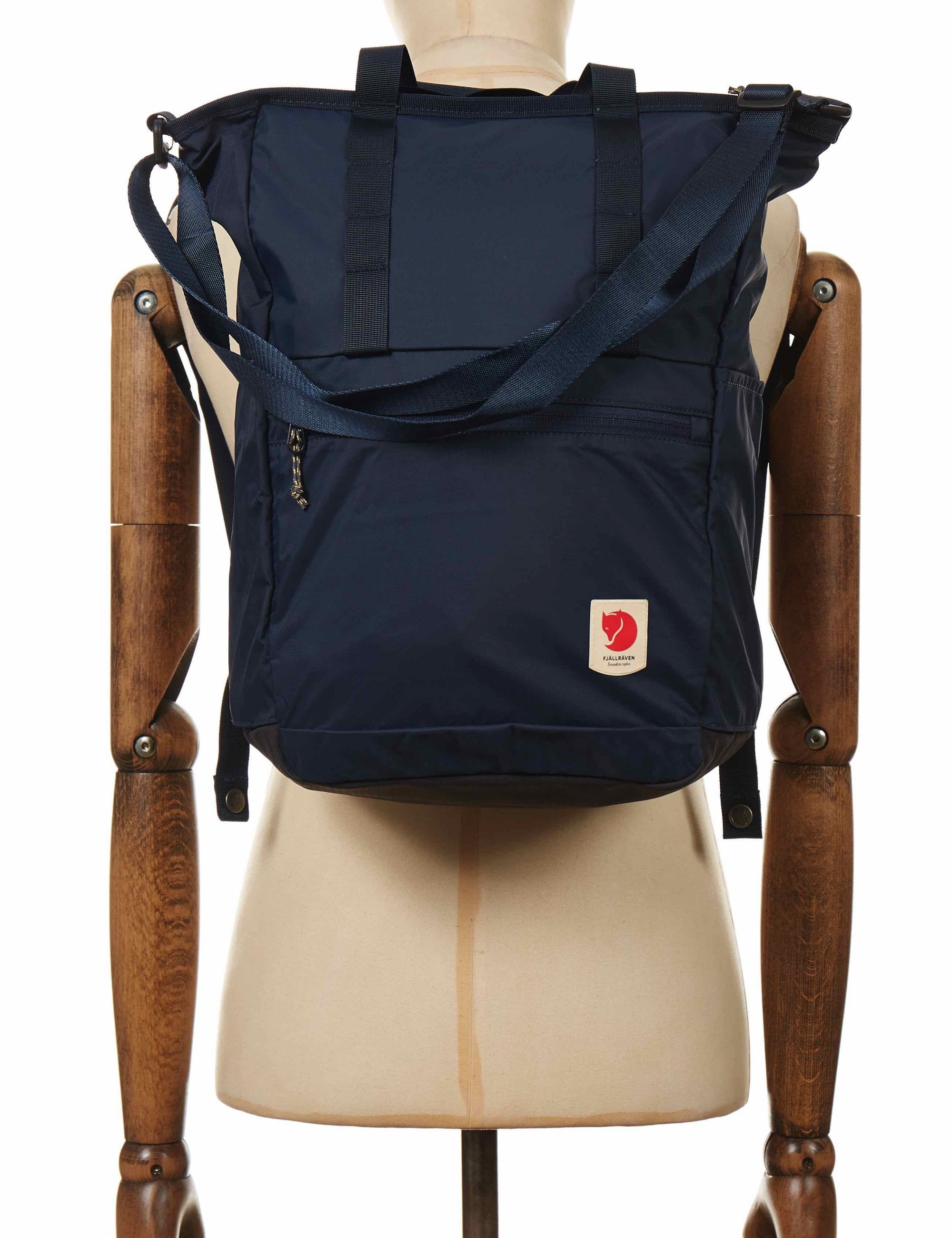 High Coast 23L Totepack - Navy
