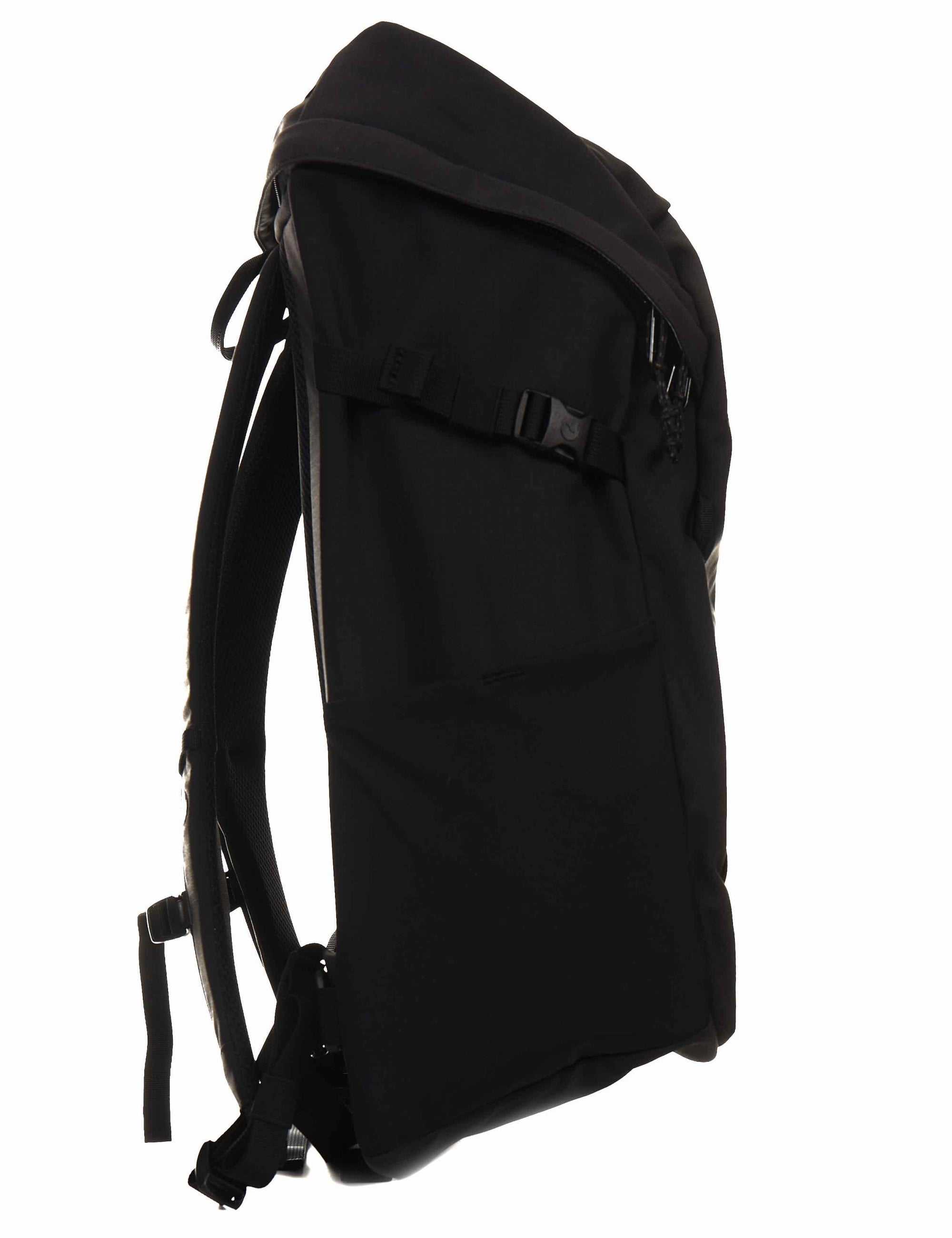 Ulvo 30L Backpack - Black