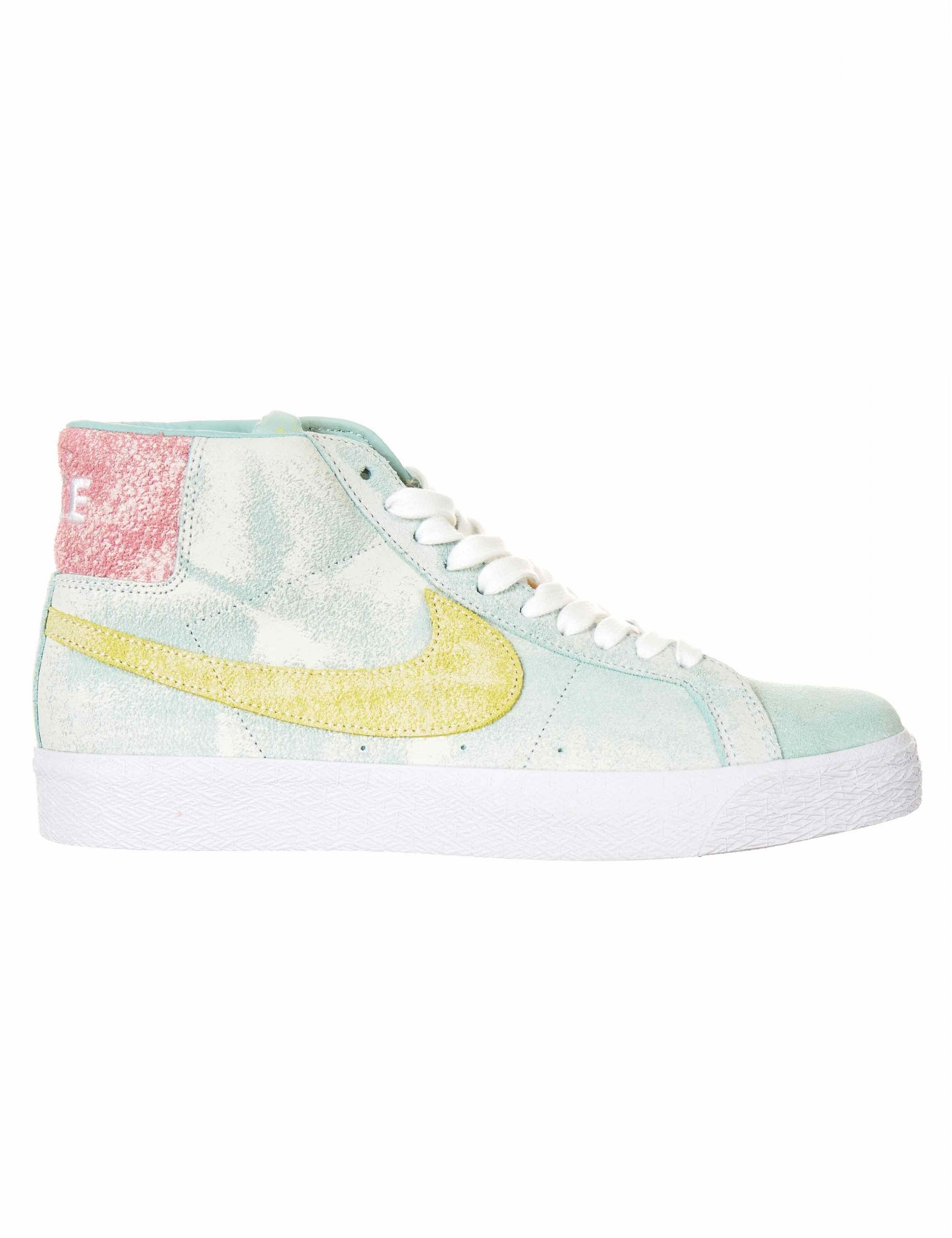 Zoom Blazer Mid Premium Trainers - Light Dew/Green Glow