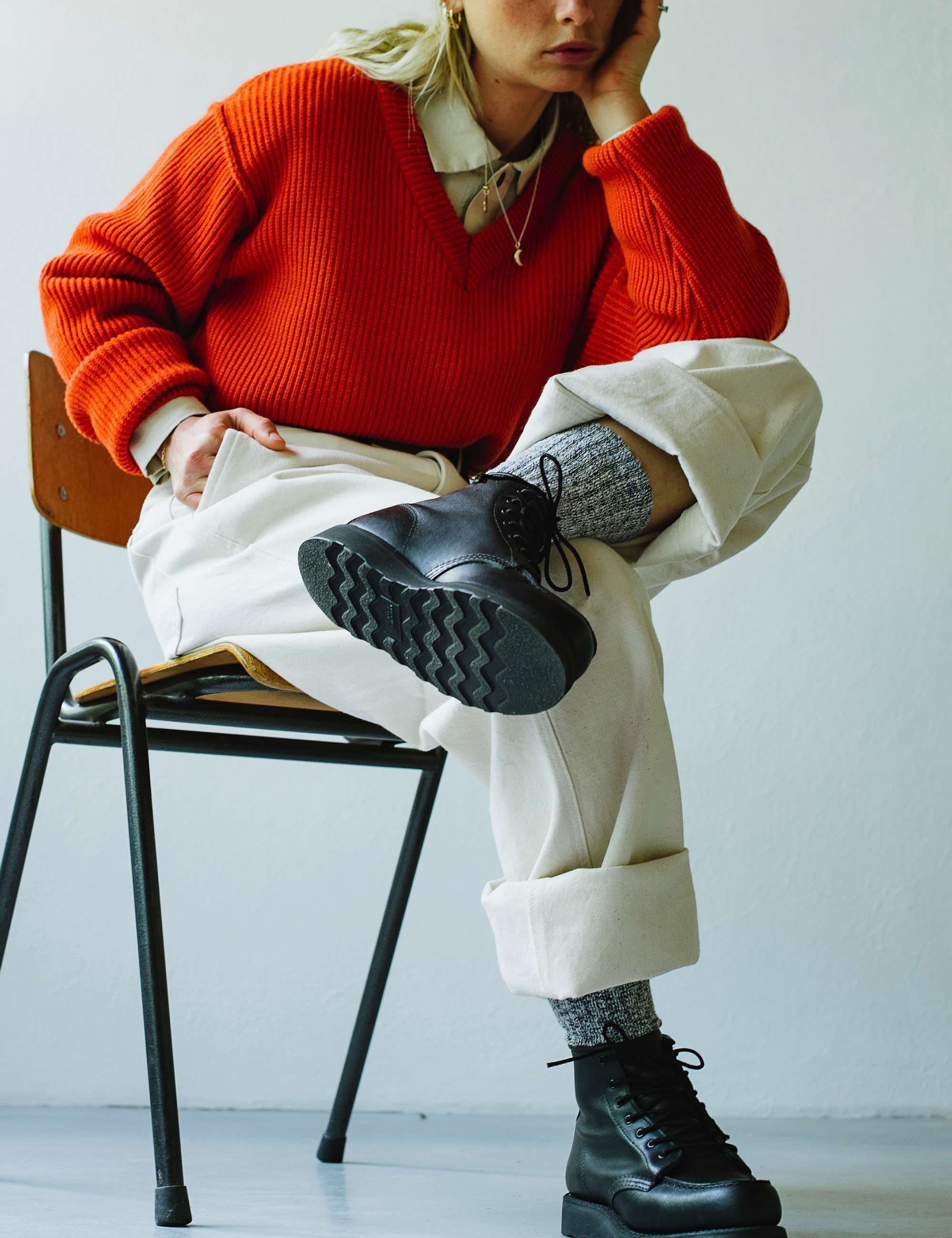 Women's 3380 Heritage 6" Moc Toe Boot - All Black Boundary Leather