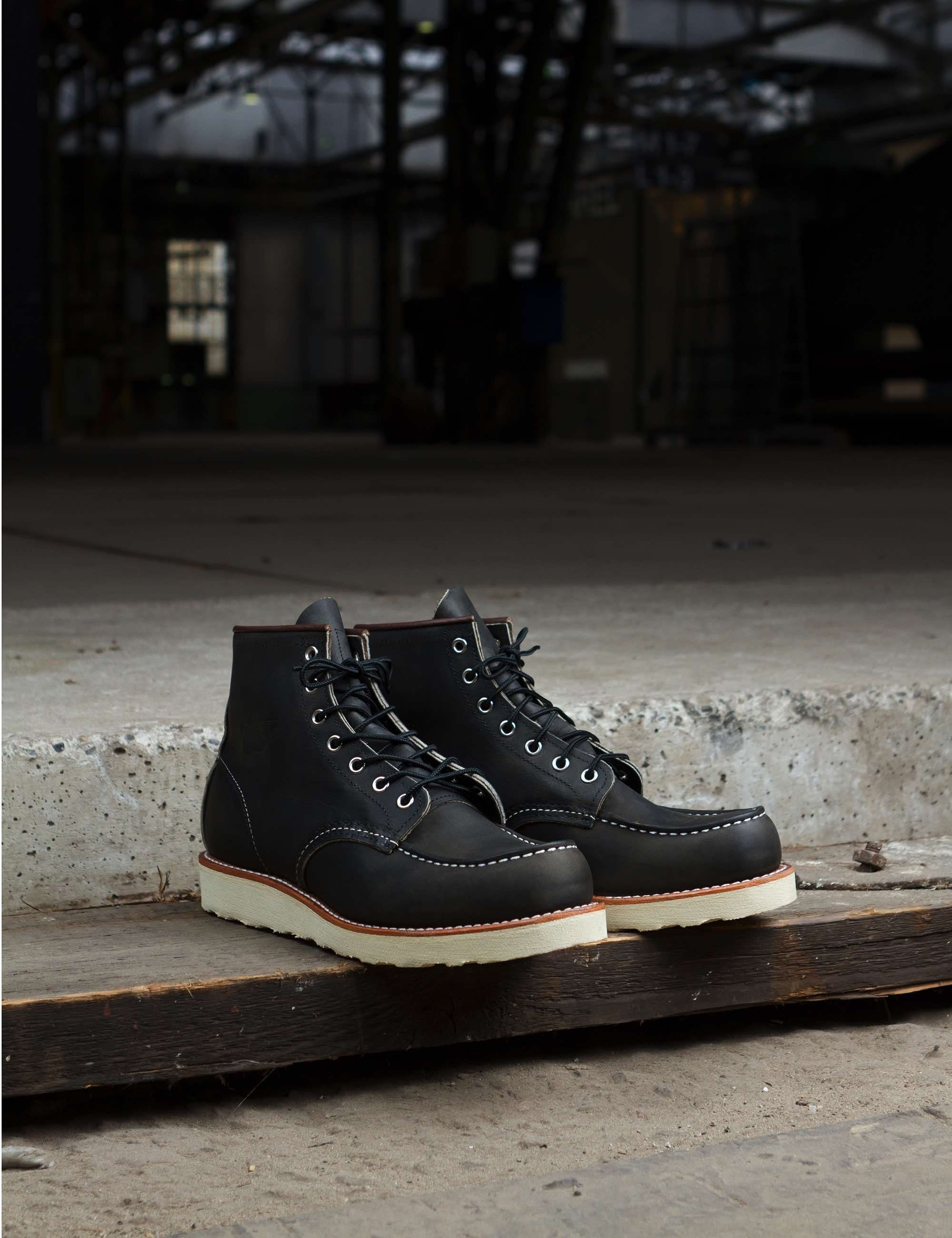 Red Wing 8890 Heritage 6" Moc Toe Boot - Charcoal Rough & Tough Leather