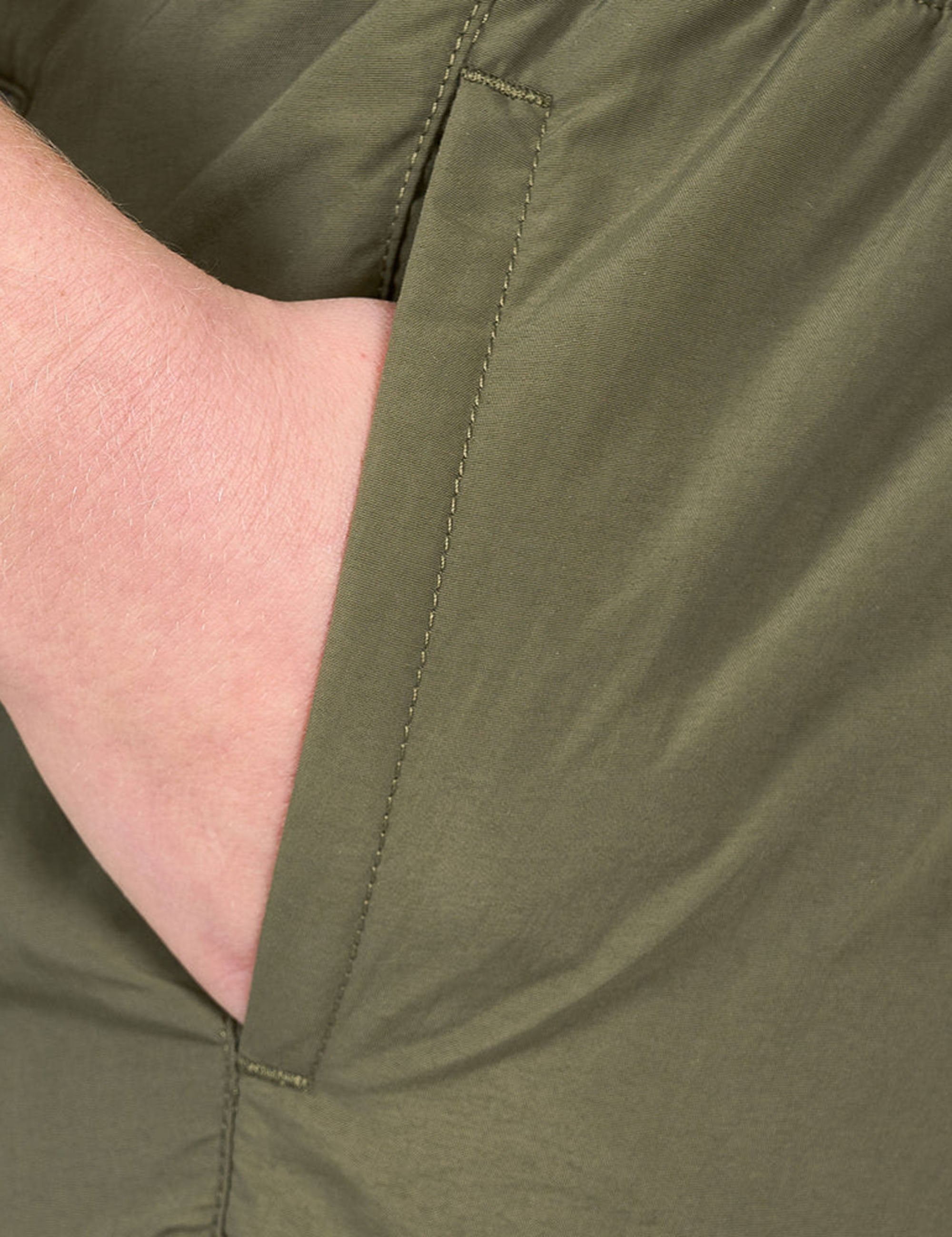 Women's Axial Lite Shorts - Kelp Green