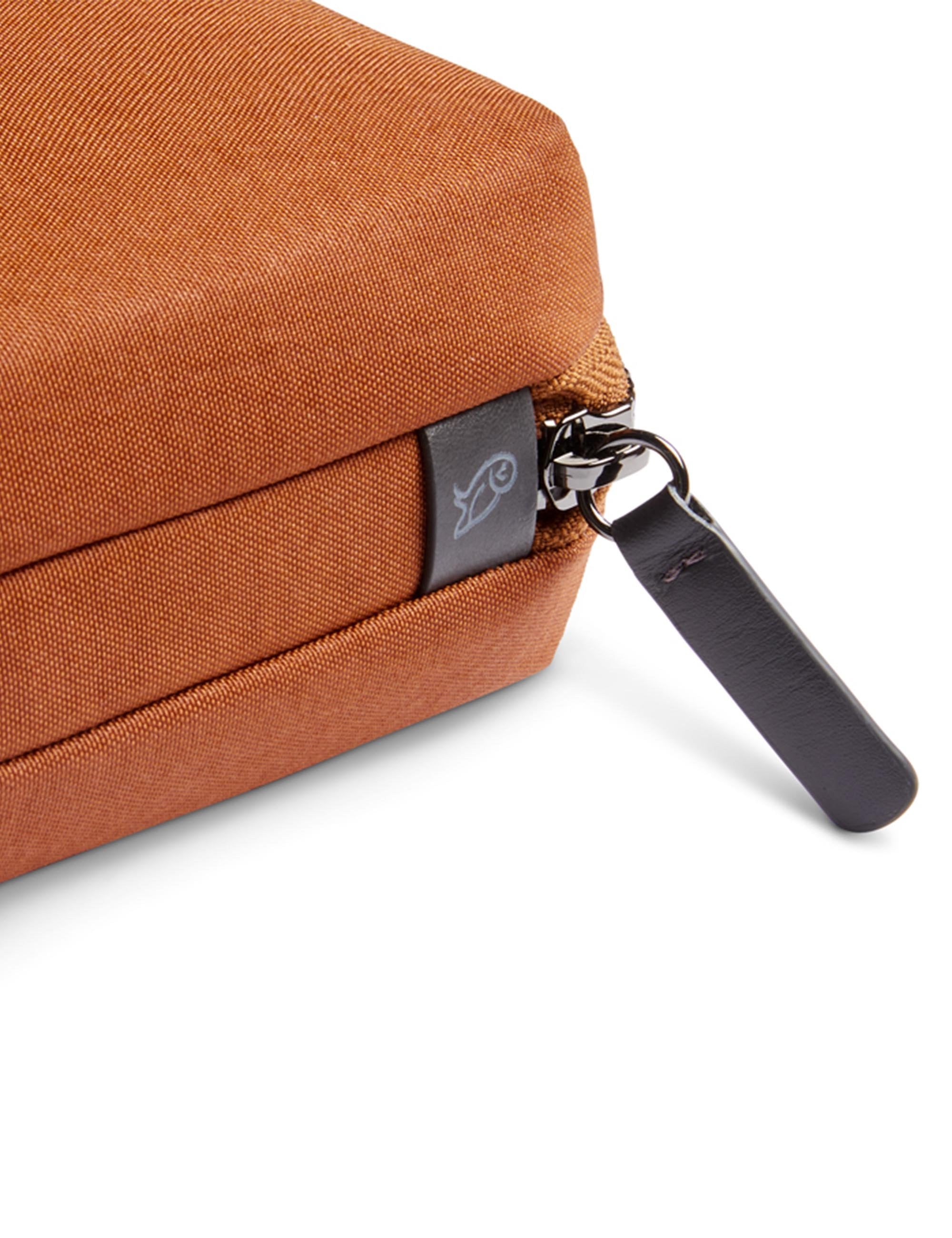 Bellroy Tech Kit - Bronze