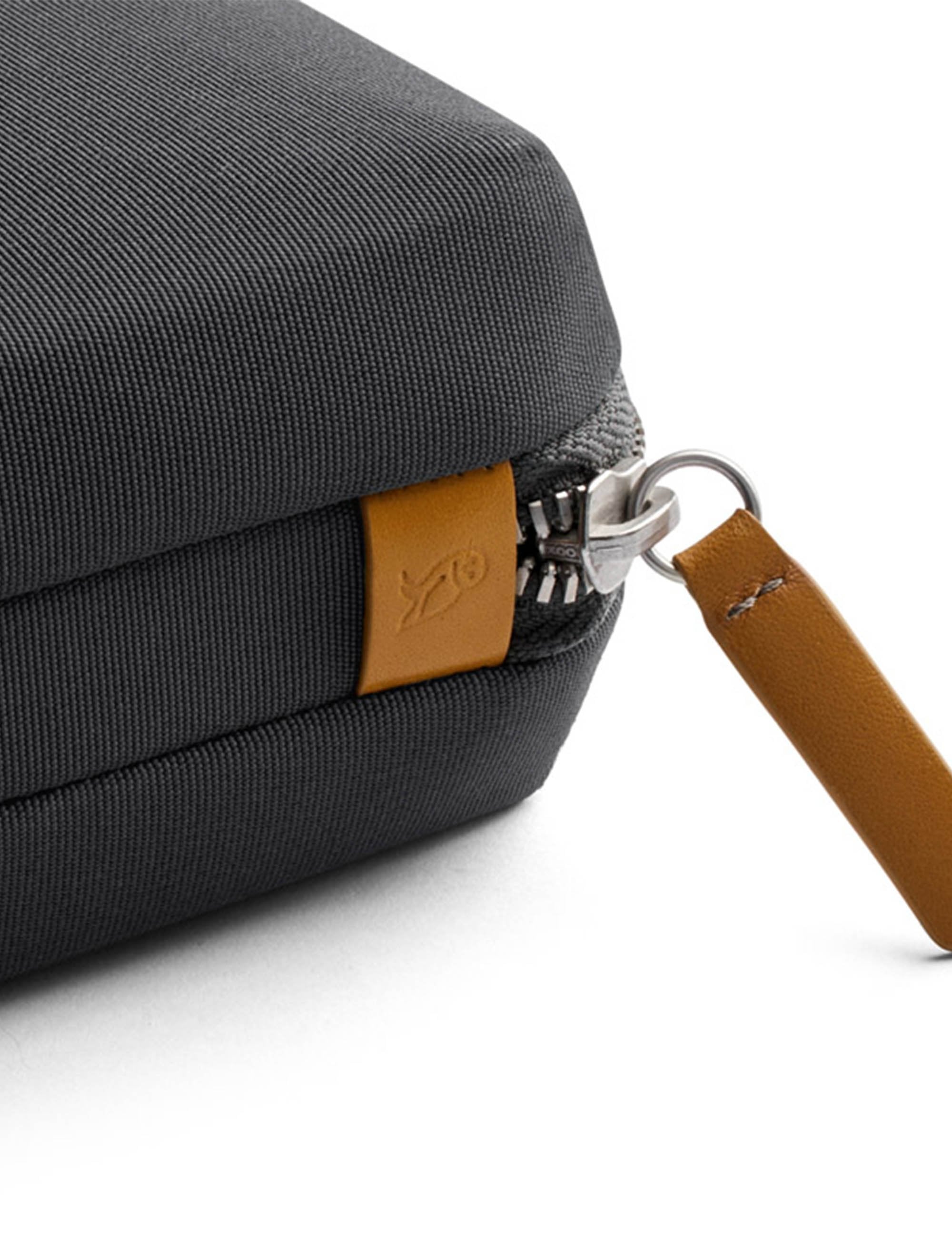 Bellroy Tech Kit - Slate