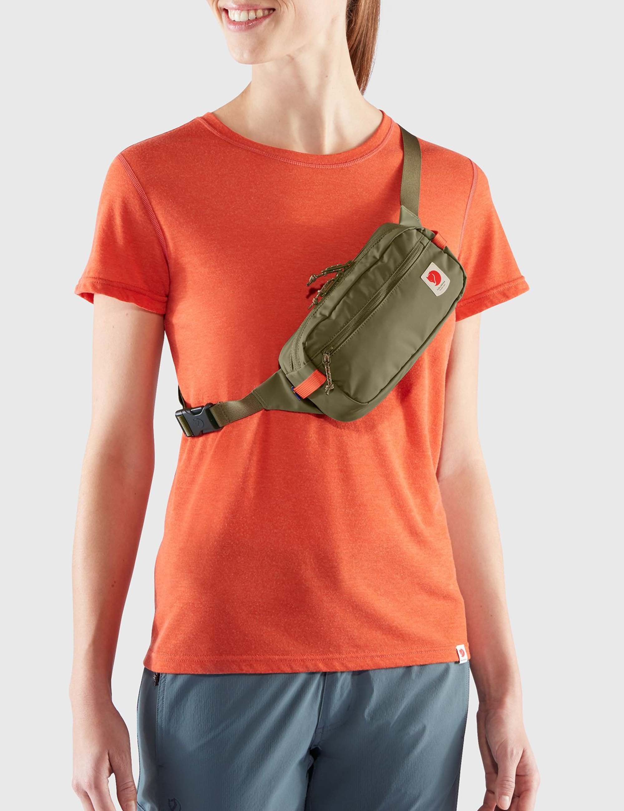High Coast 1.5L Hip Pack - Black
