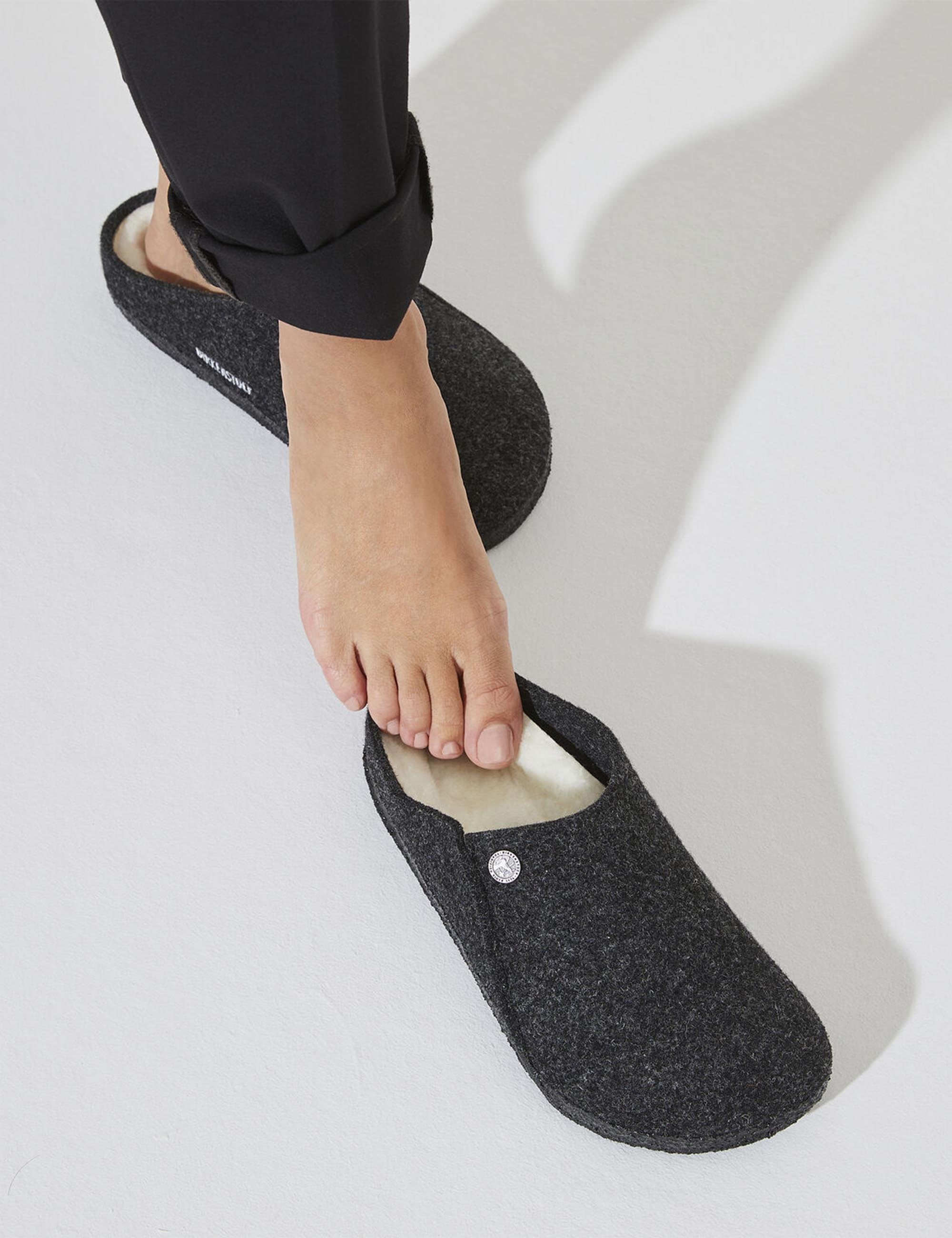 Birkenstock Women's Zermatt Shearling Slippers - Anthracite (Regular Fit)