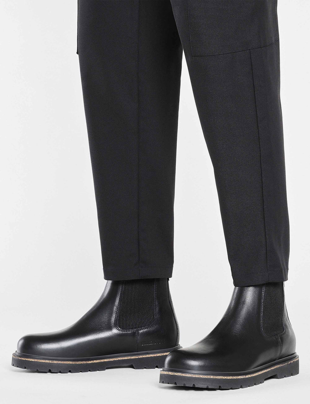 Highwood Chelsea Boot - Black (Regular Fit)