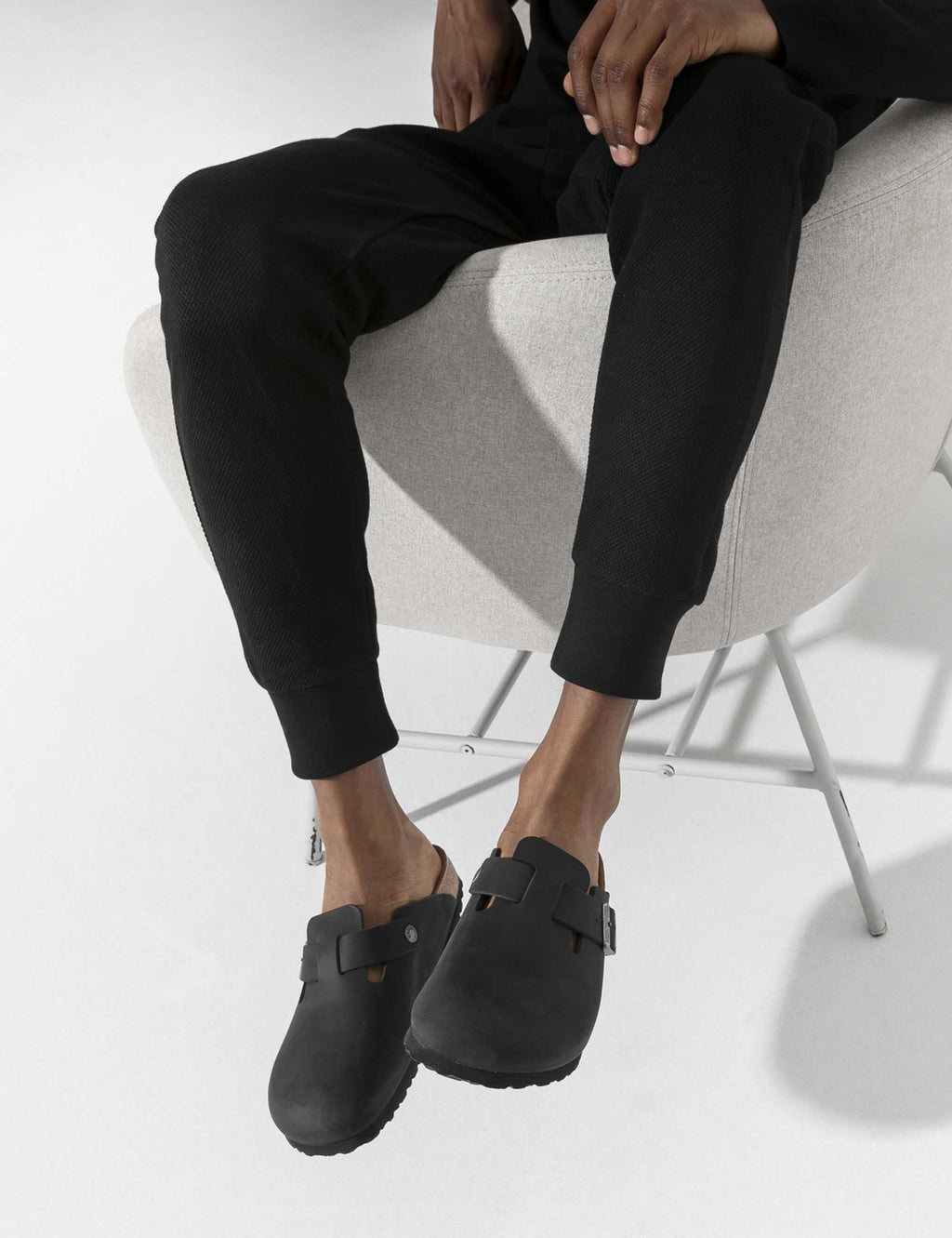 Boston Leather Mules - Oiled Black (Regular Fit)