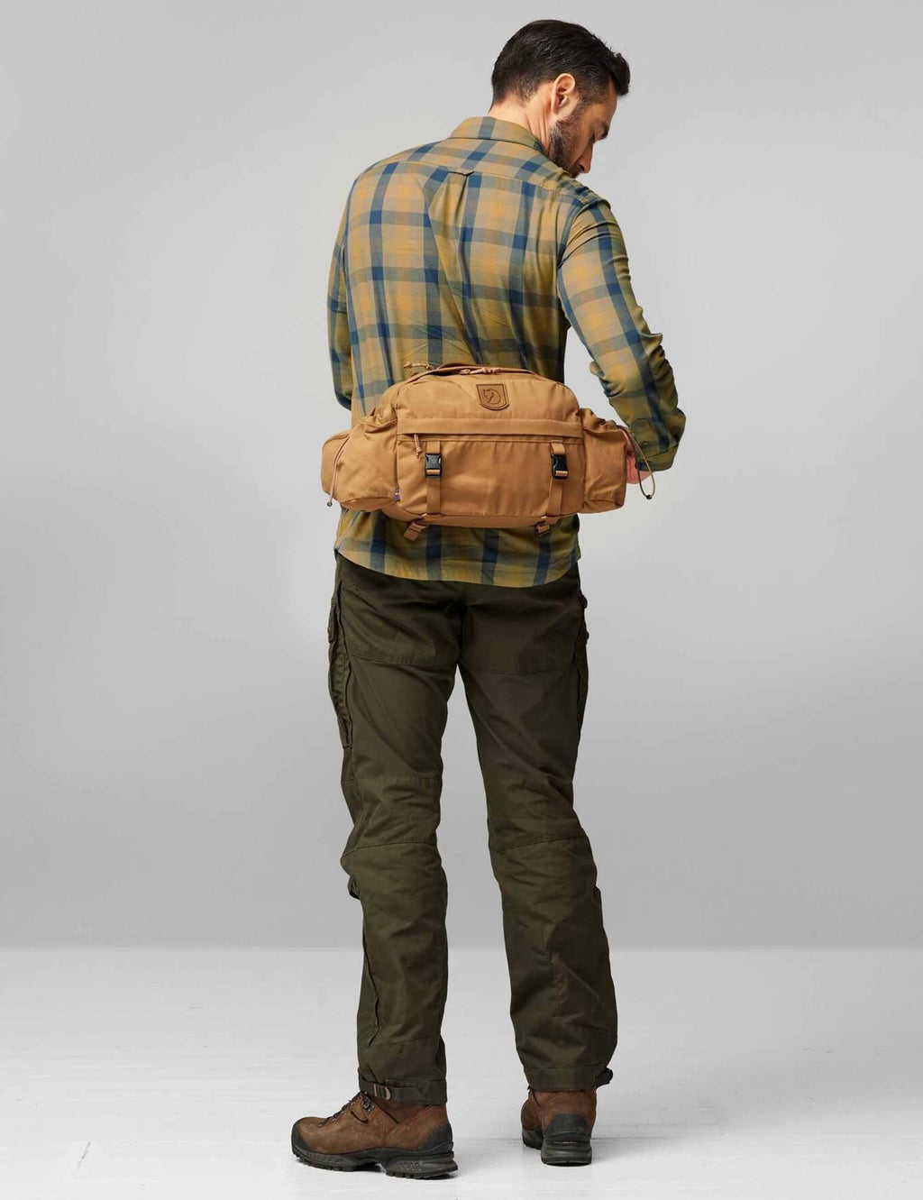Singi Hip Pack 10L - Khaki Dust