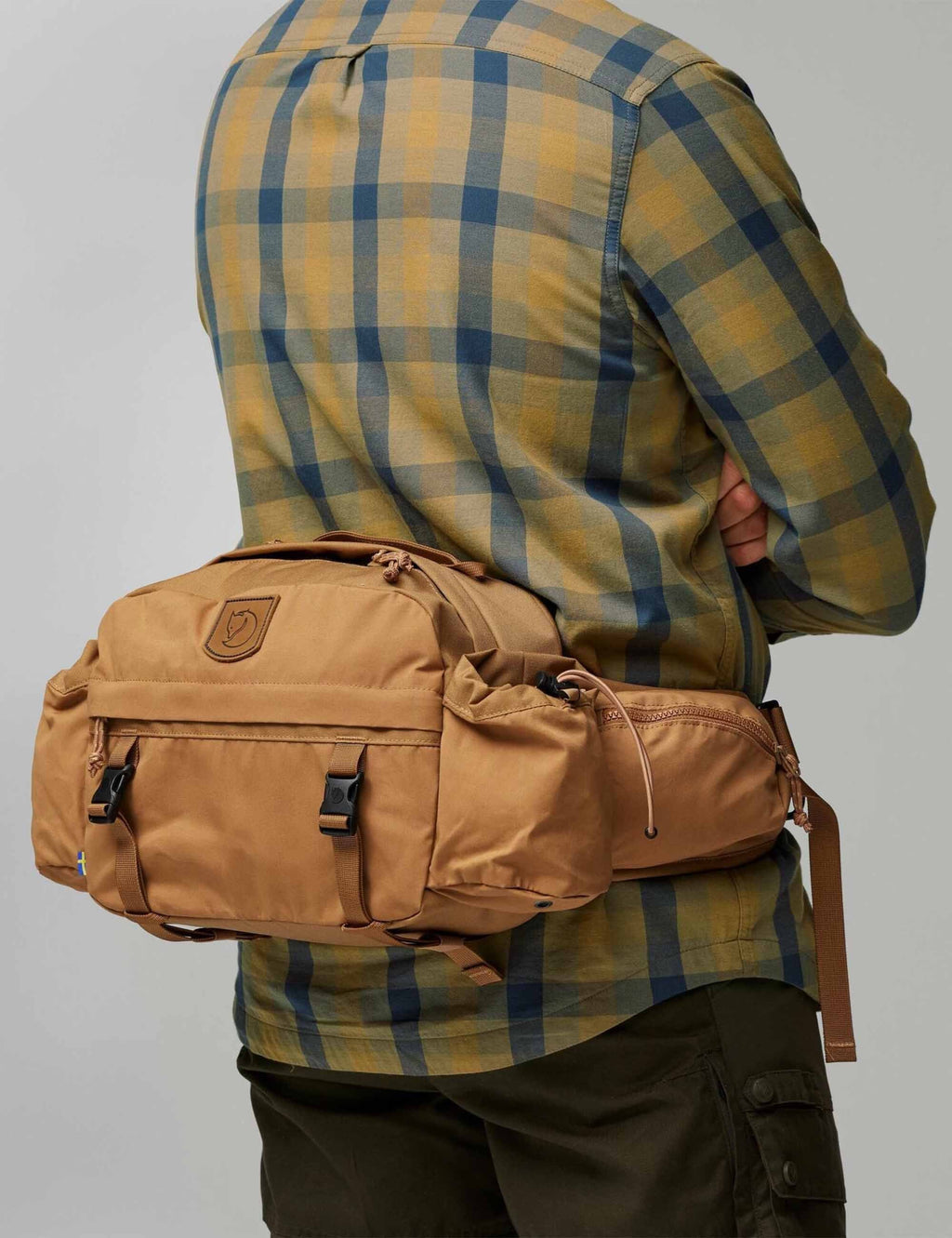 Singi Hip Pack 10L - Khaki Dust