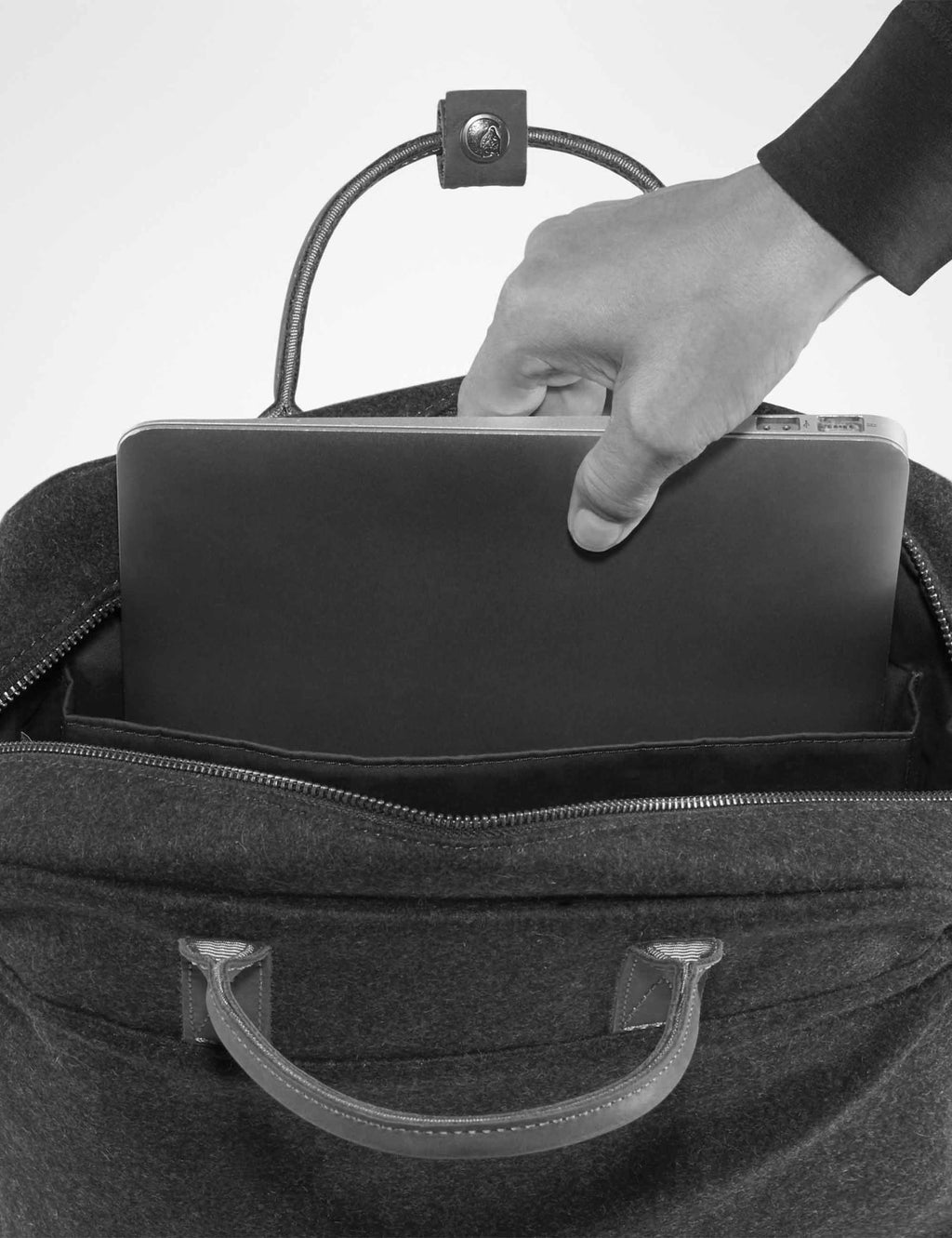 Norrvage 15L Backpack - Granite Grey