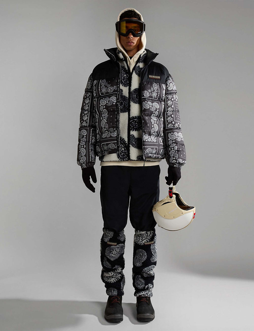 Paisley Puffer Jacket - Black