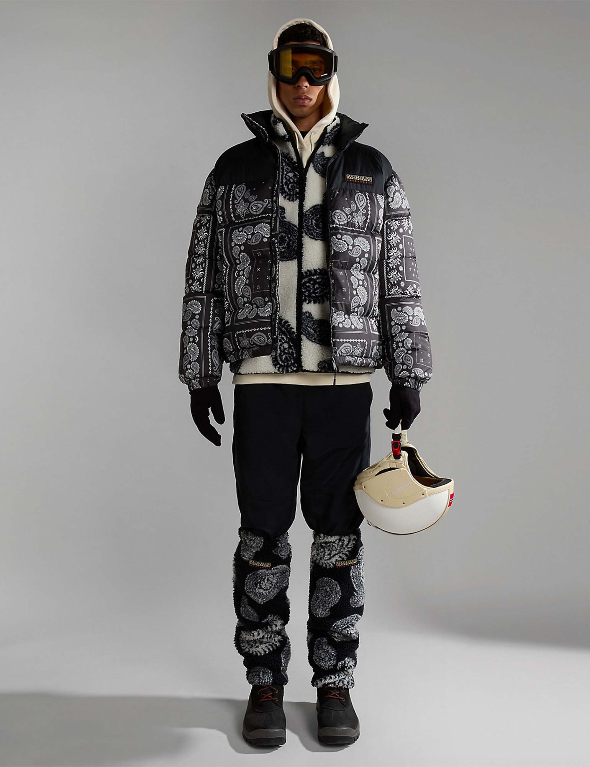 Napapijri Paisley Puffer Jacket - Black
