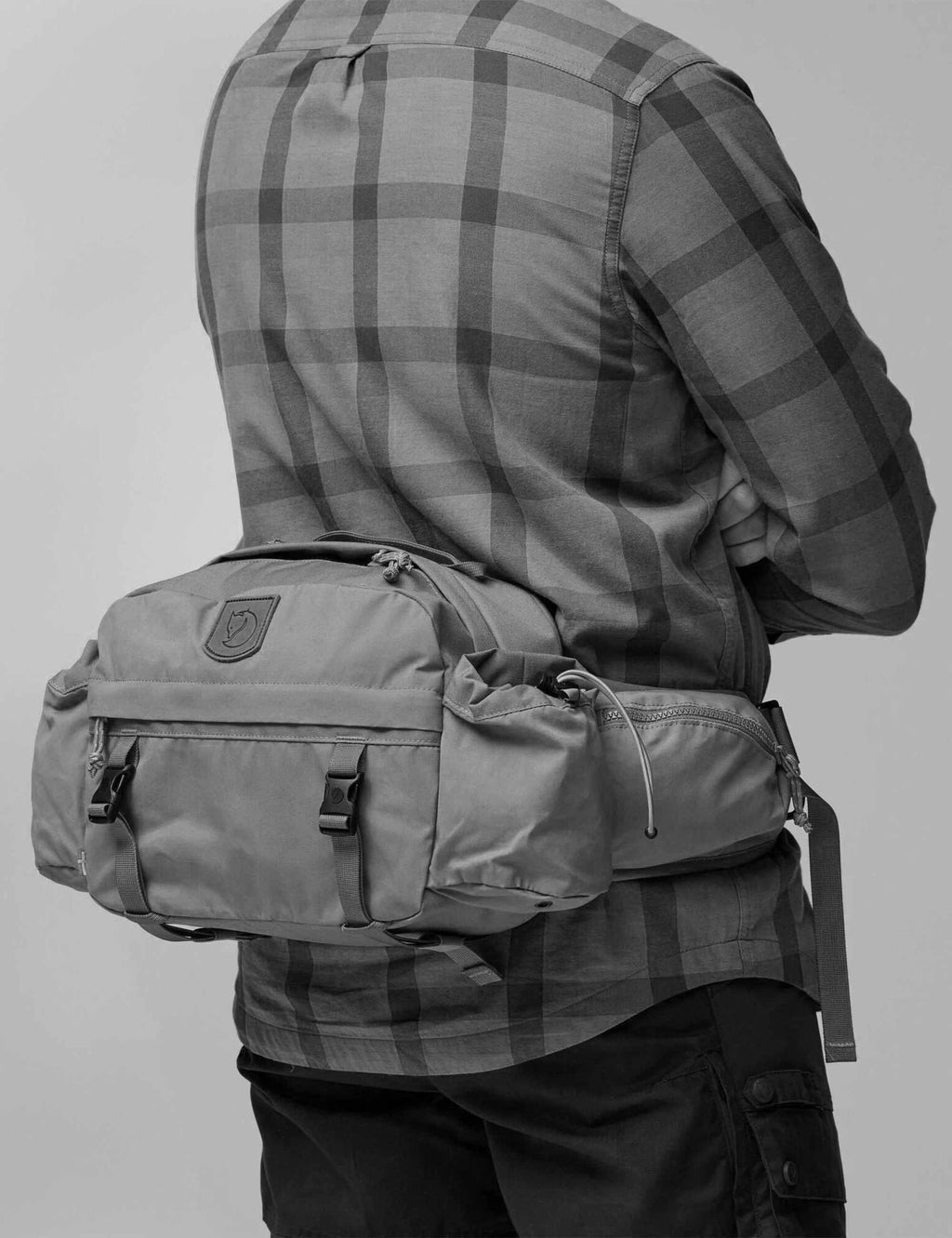 Singi Hip Pack 10L - Dark Olive