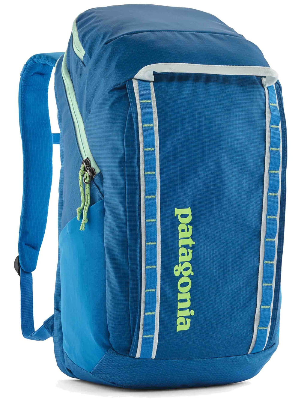 32L backpack, blue with front zip pocket and padded shoulder straps