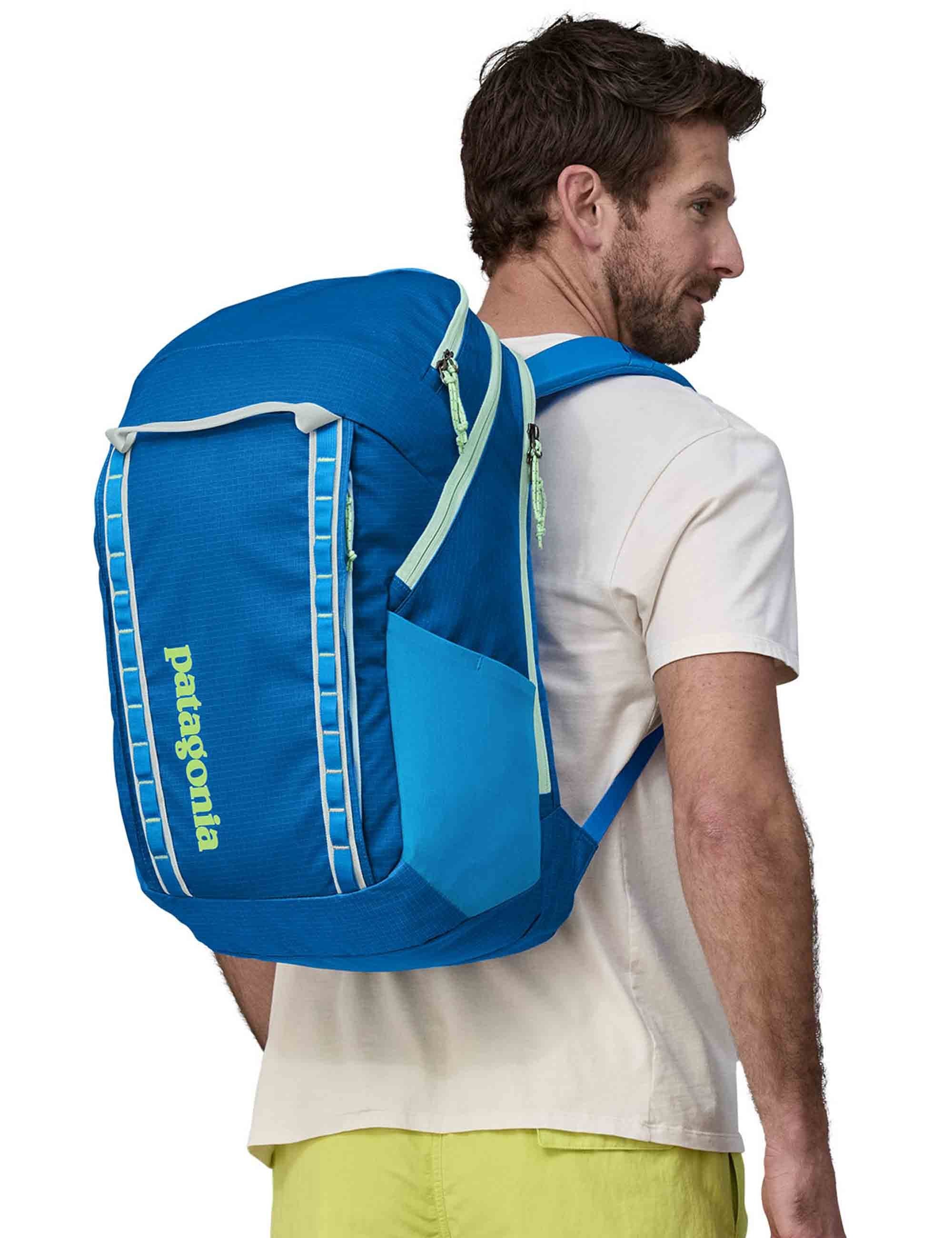 Patagonia Black Hole Backpack 32L — Vessel Blue