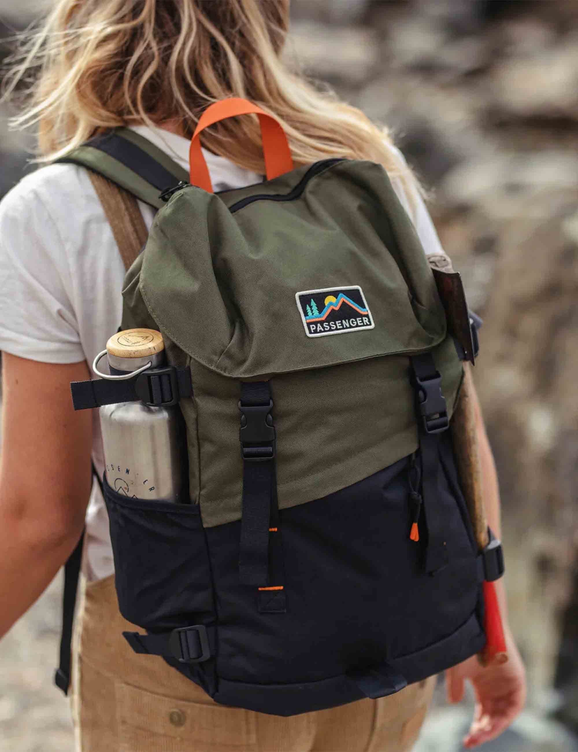 Boondocker 26L Recycled Backpack - Black/Khaki