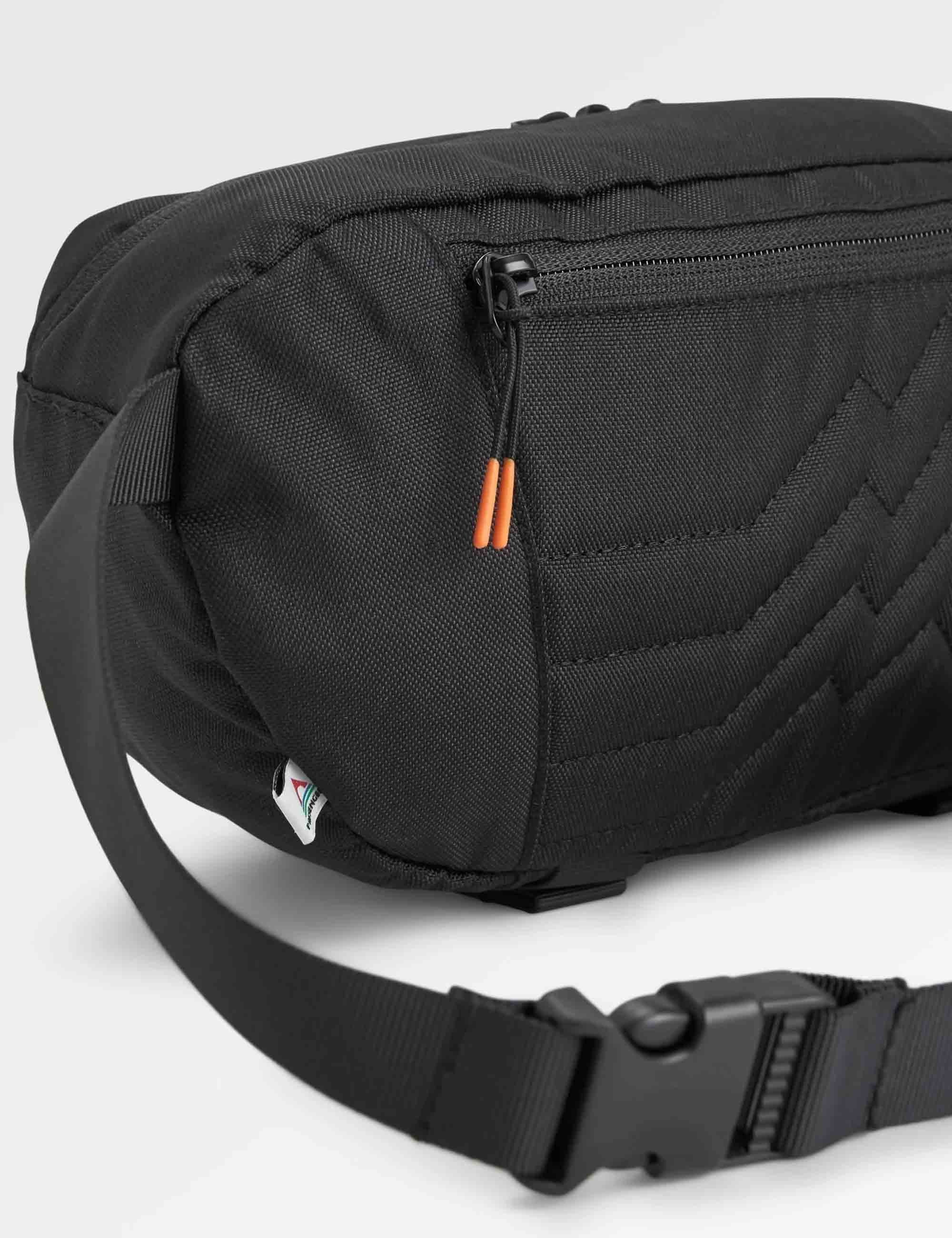 Passenger Boondocker Recycled Hip Pack - Khaki