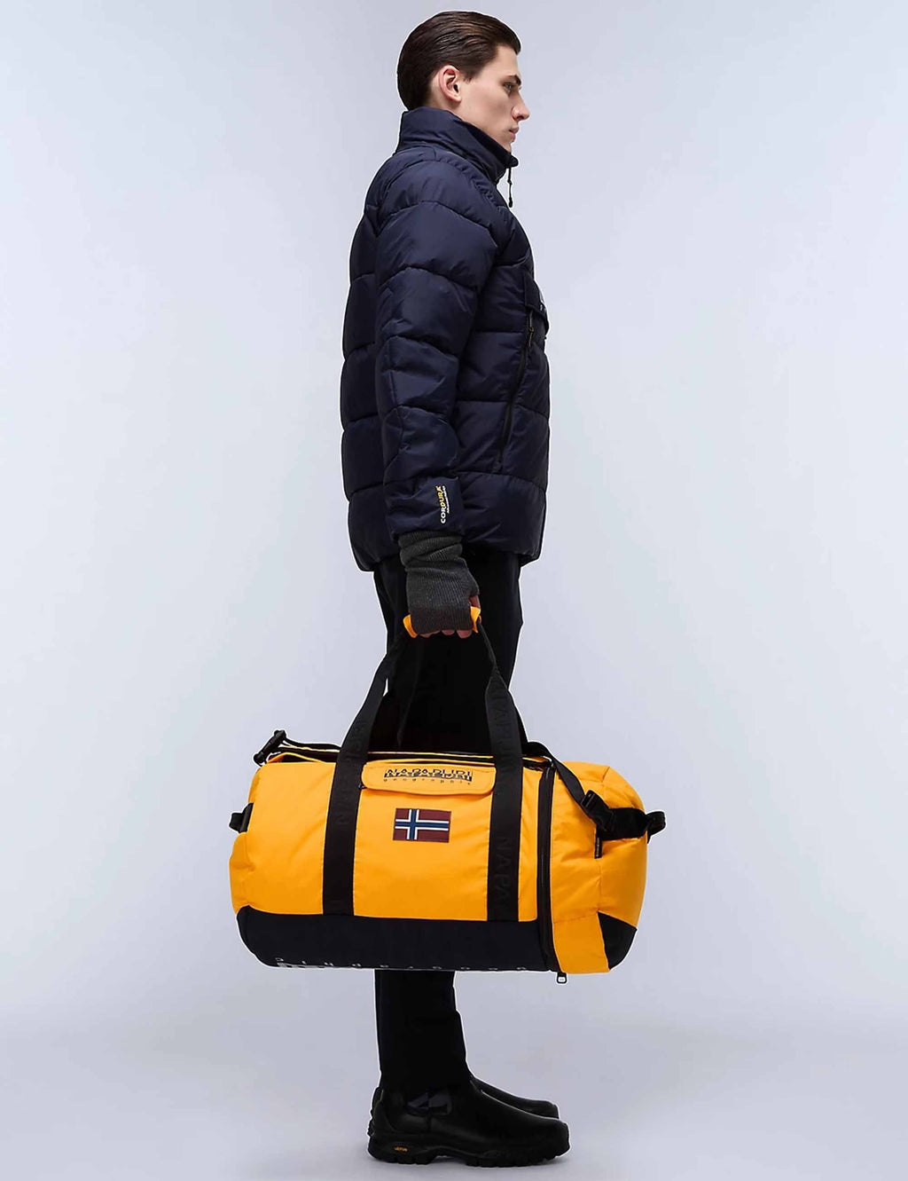 Bering Travel Bag - Orange Marigold