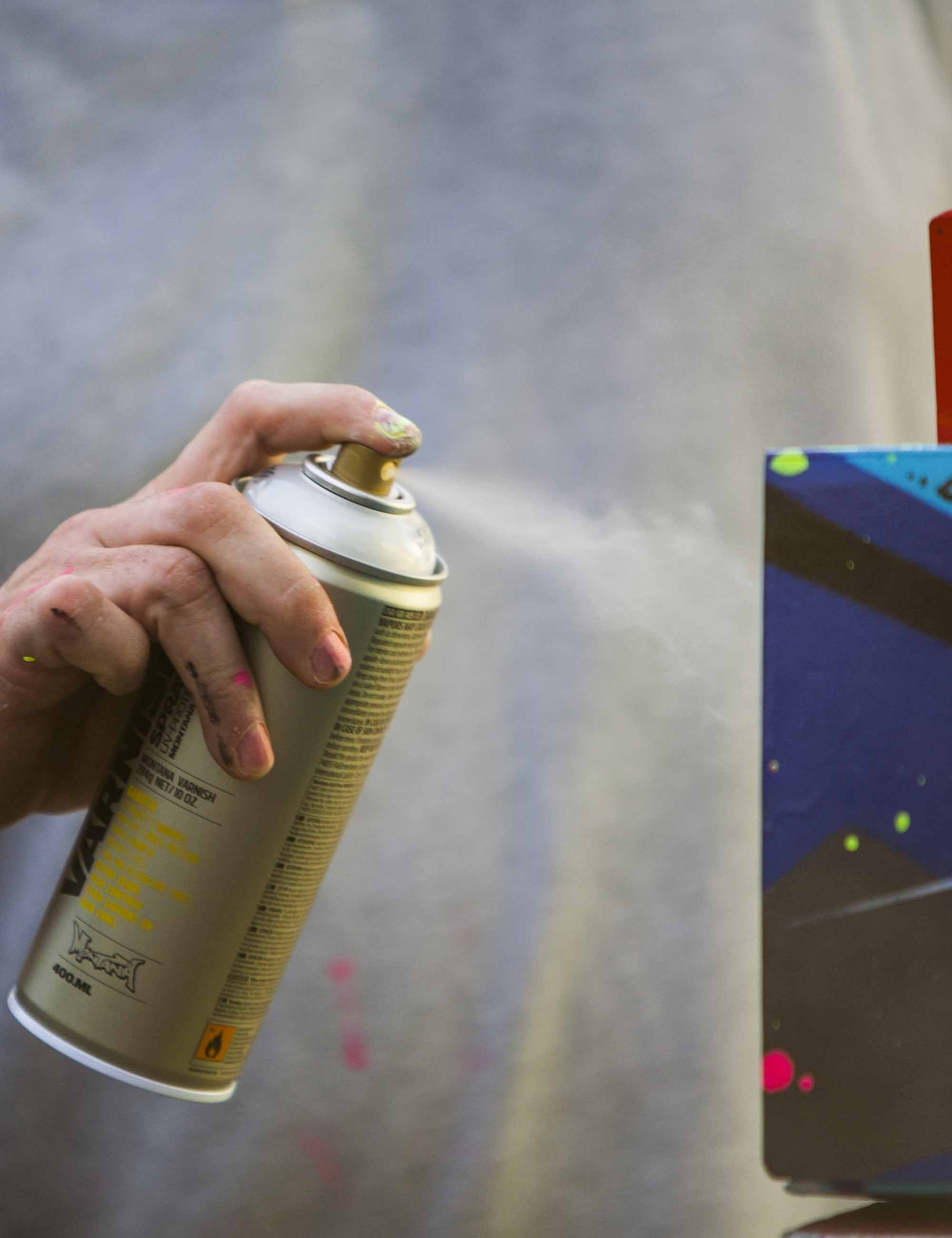 Varnish Spray Can 400ml - Semi Gloss T1005