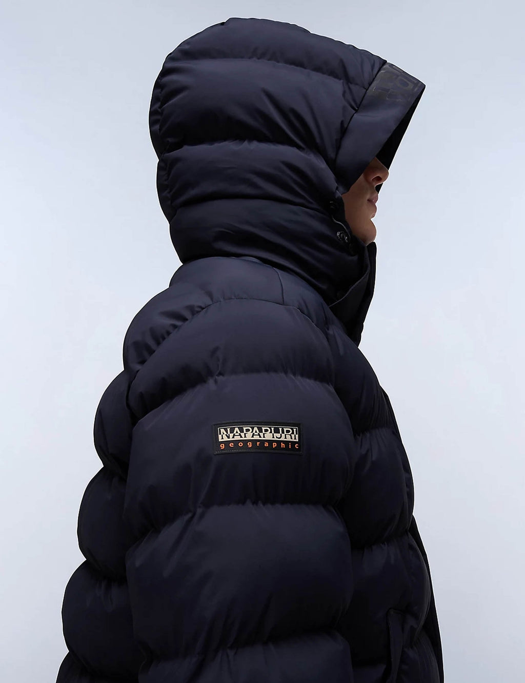 20-22�� Thermo Puffer Long Jacket - Black