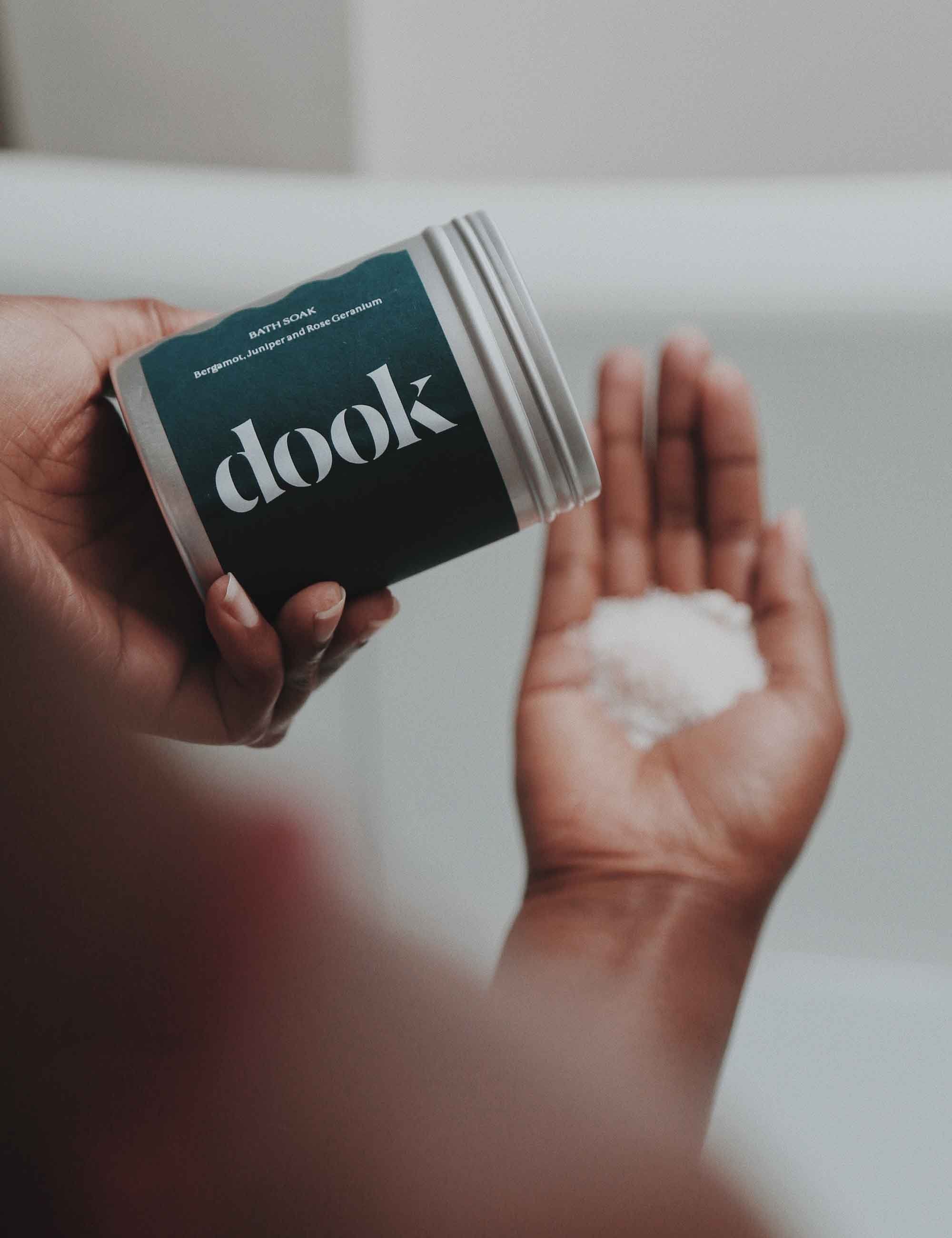 Bath Salts Tin (200g) - Bergamot, Juniper and Rose Geranium