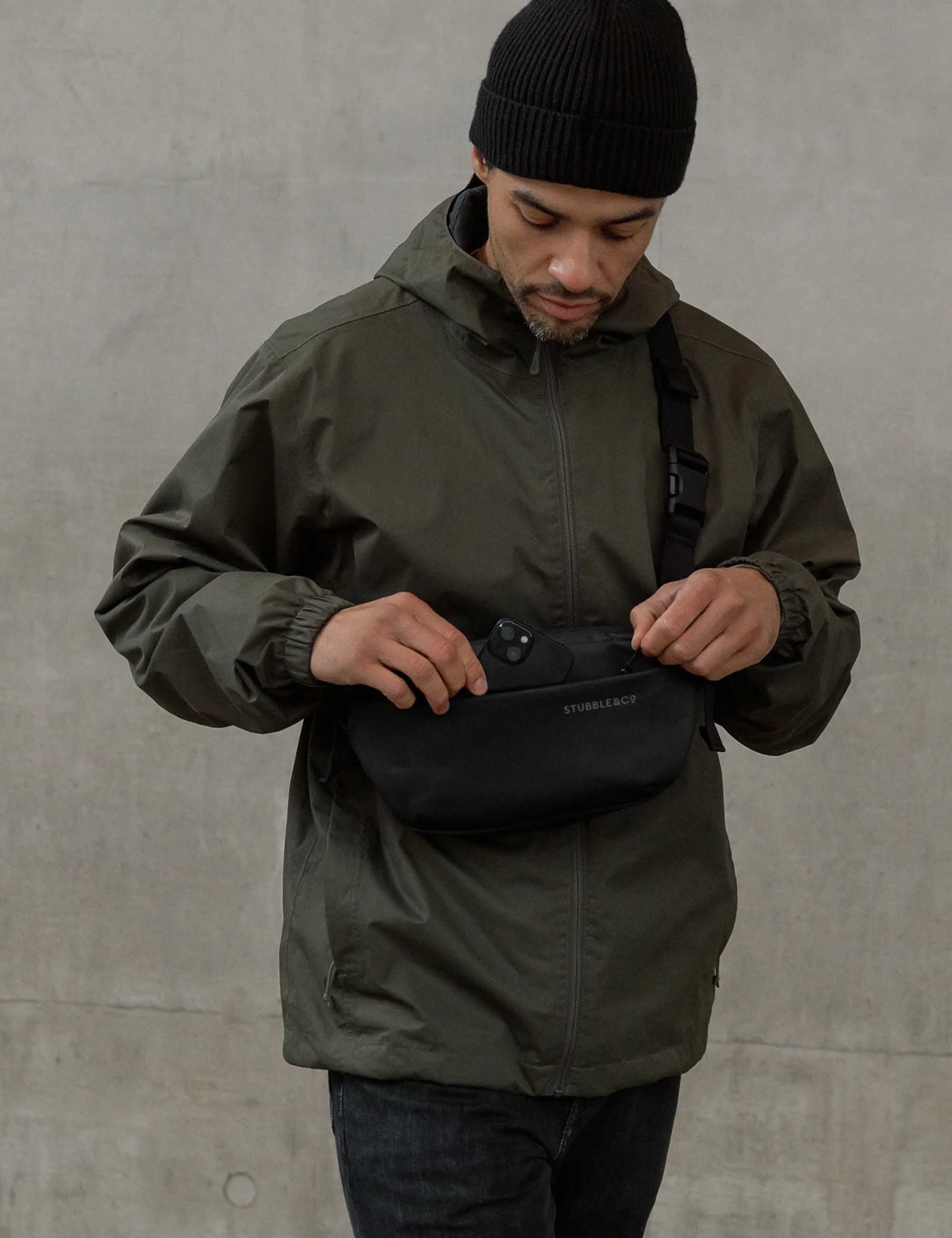 The Crossbody 3L Bag - All Black