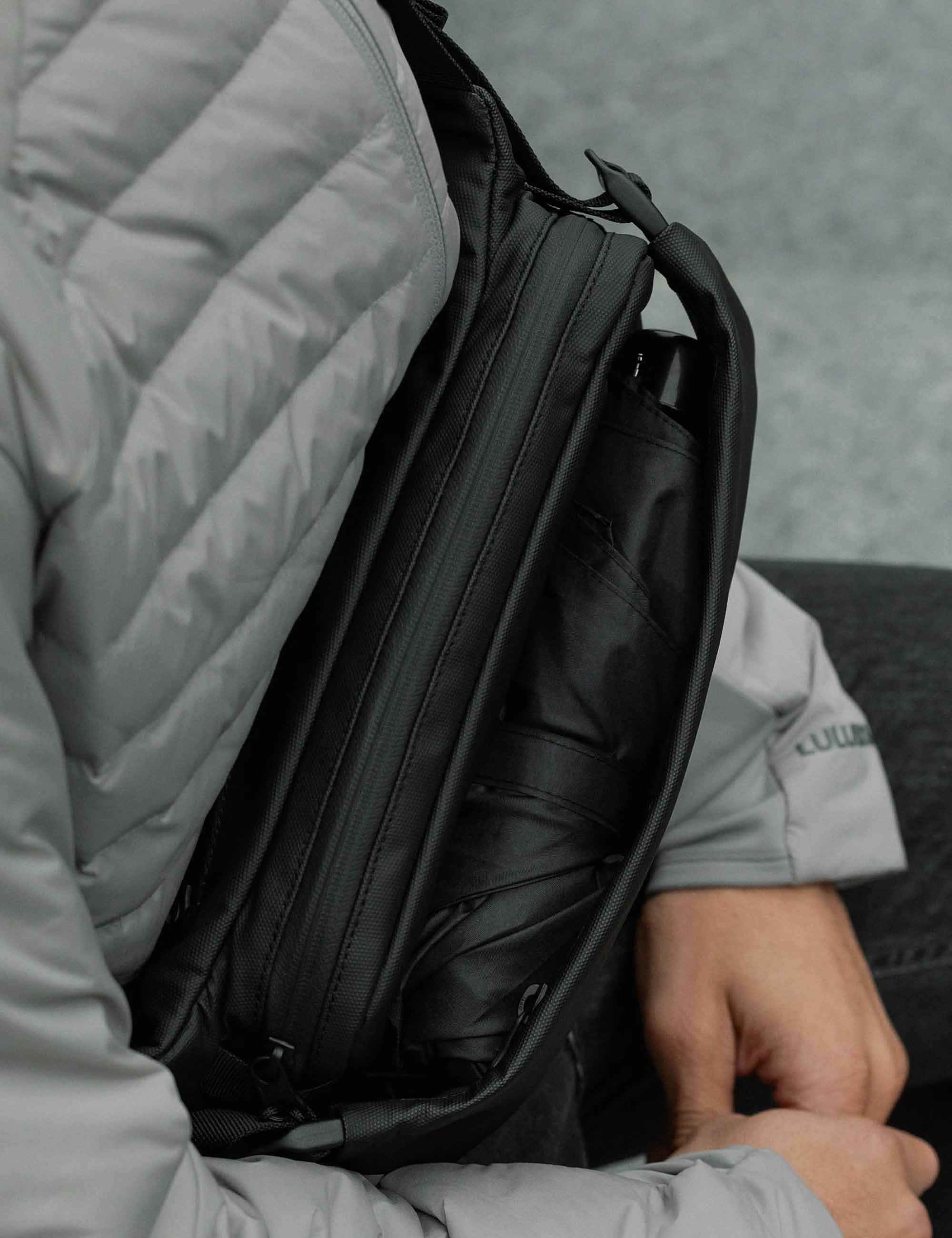 Stubble & Co The Crossbody Bag 3L - All Black