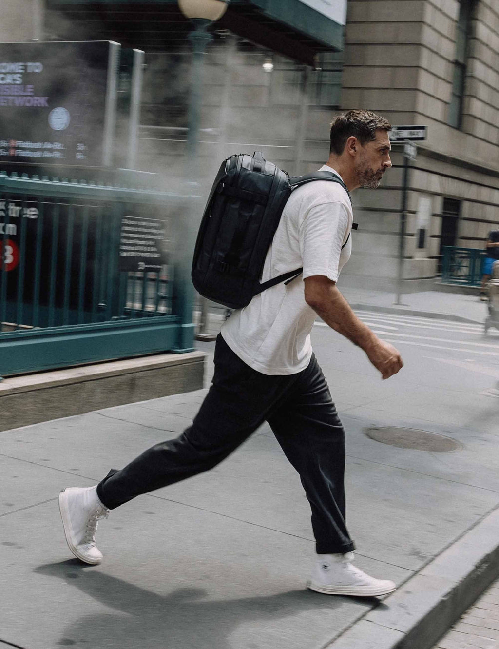 Hybrid Backpack 30L - All Black