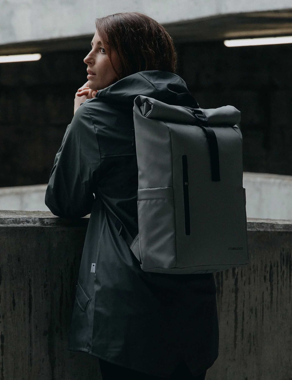 The Roll Top Backpack 15L - Concrete
