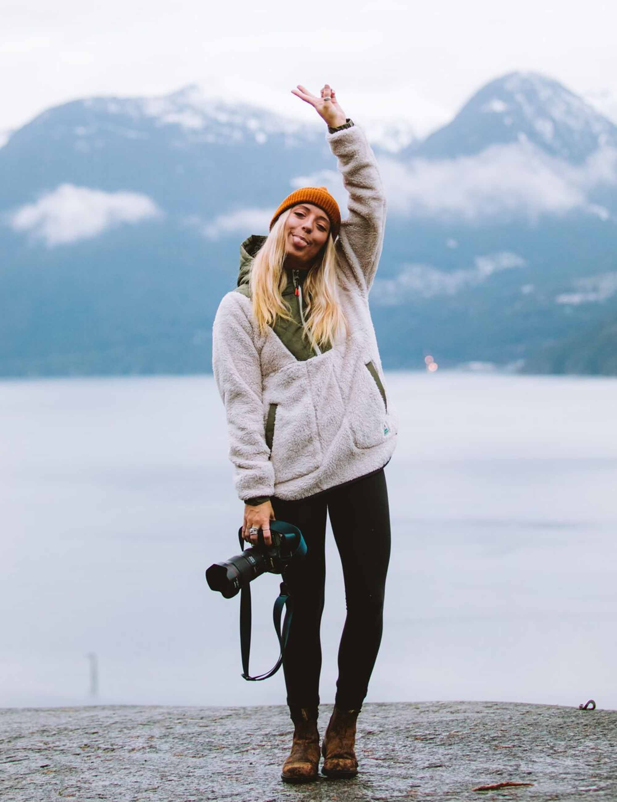 Women's Beaumont Hooded Sherpa Fleece - Vintage White