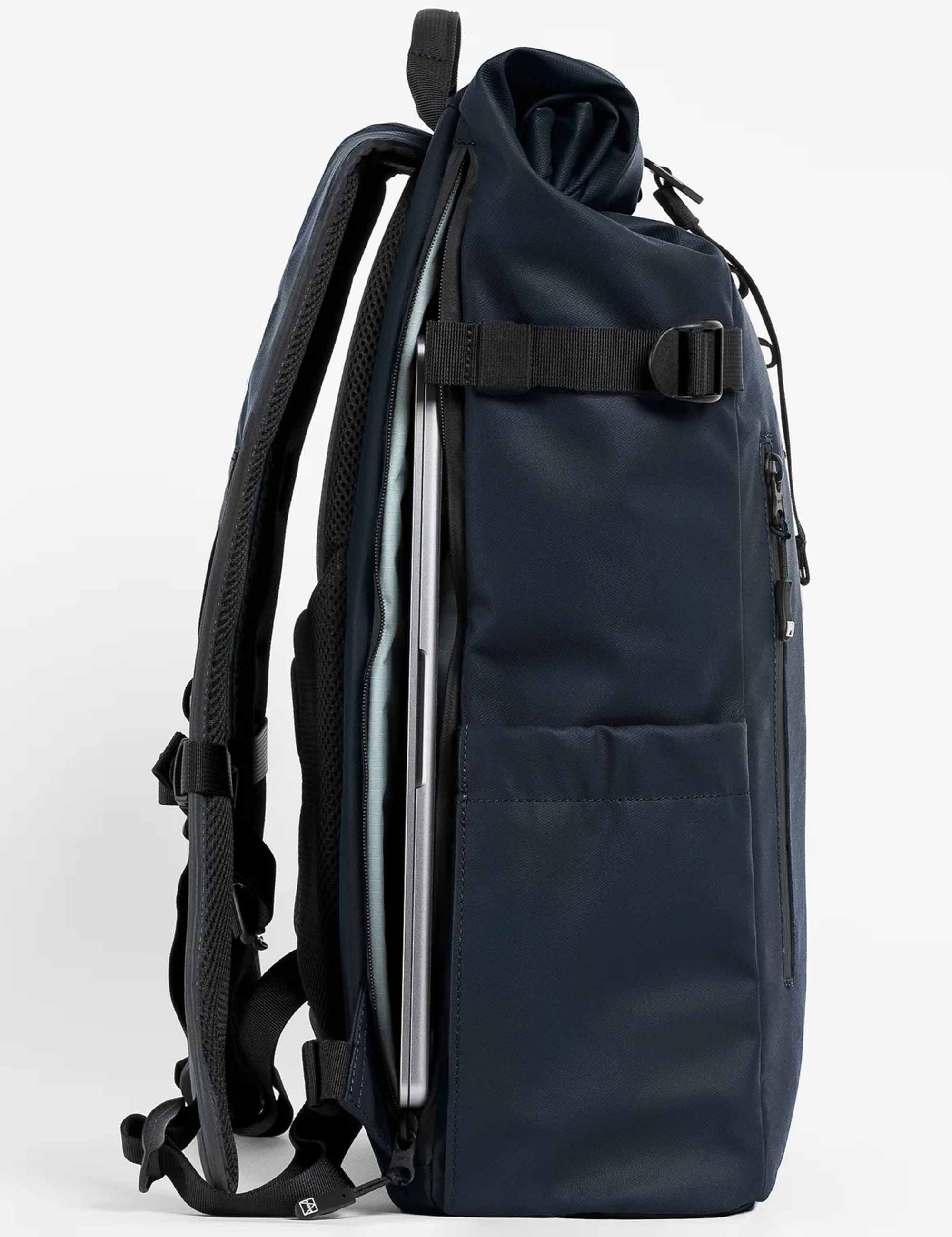 Stubble & Co The Roll Top Backpack 20L - Midnight Blue