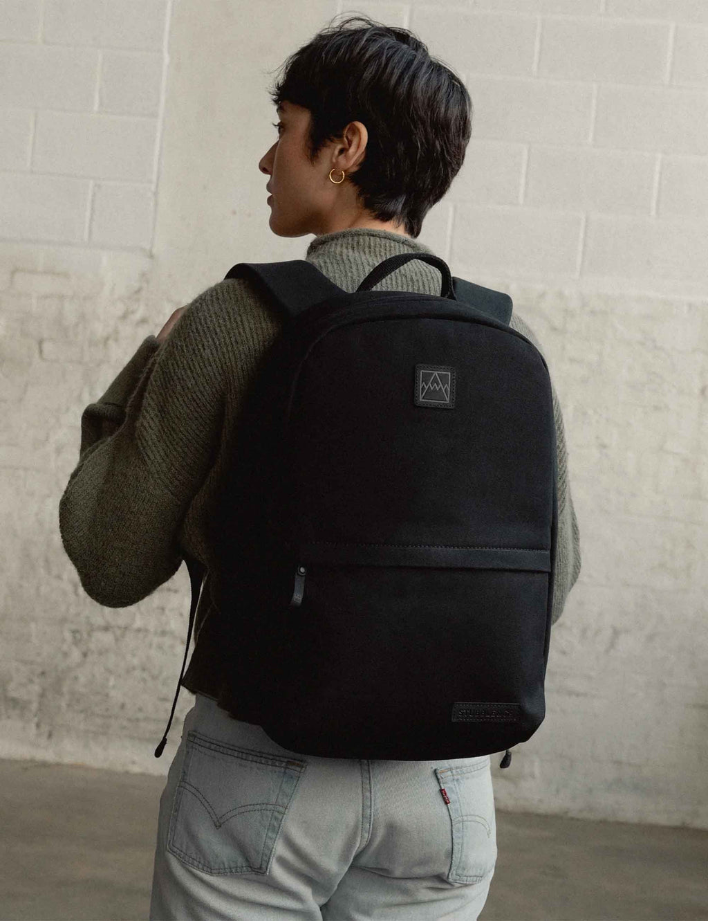 Classic Backpack 15L - All Black