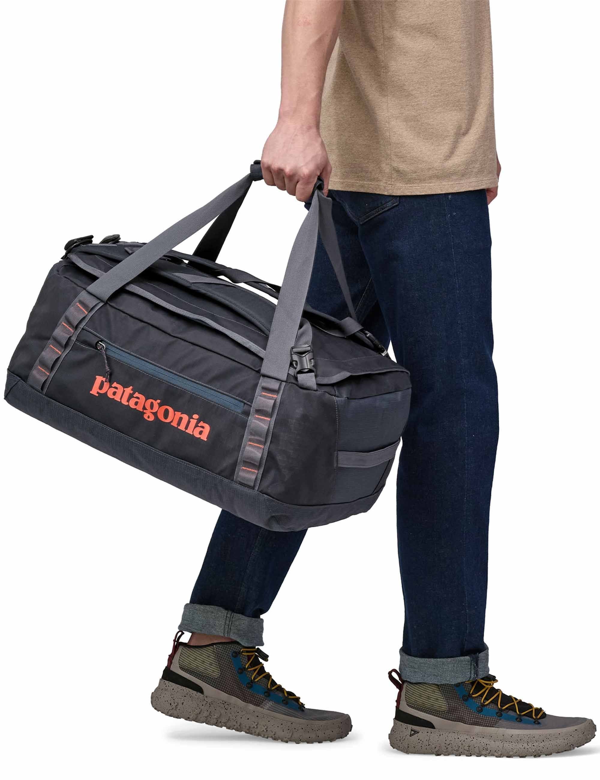 Black Hole 40L Duffel Bag - Smolder Blue