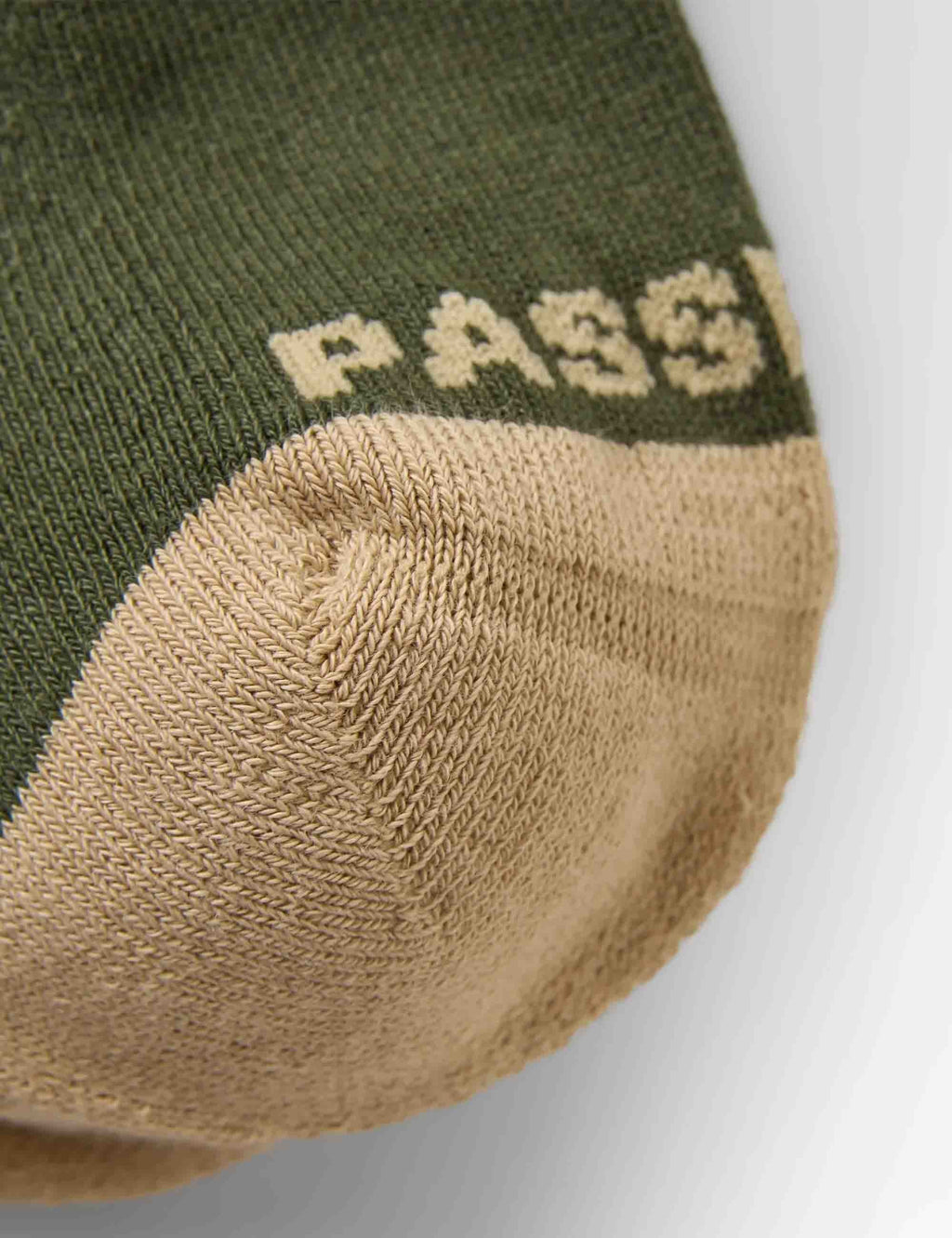Made to Roam Socks - Khaki