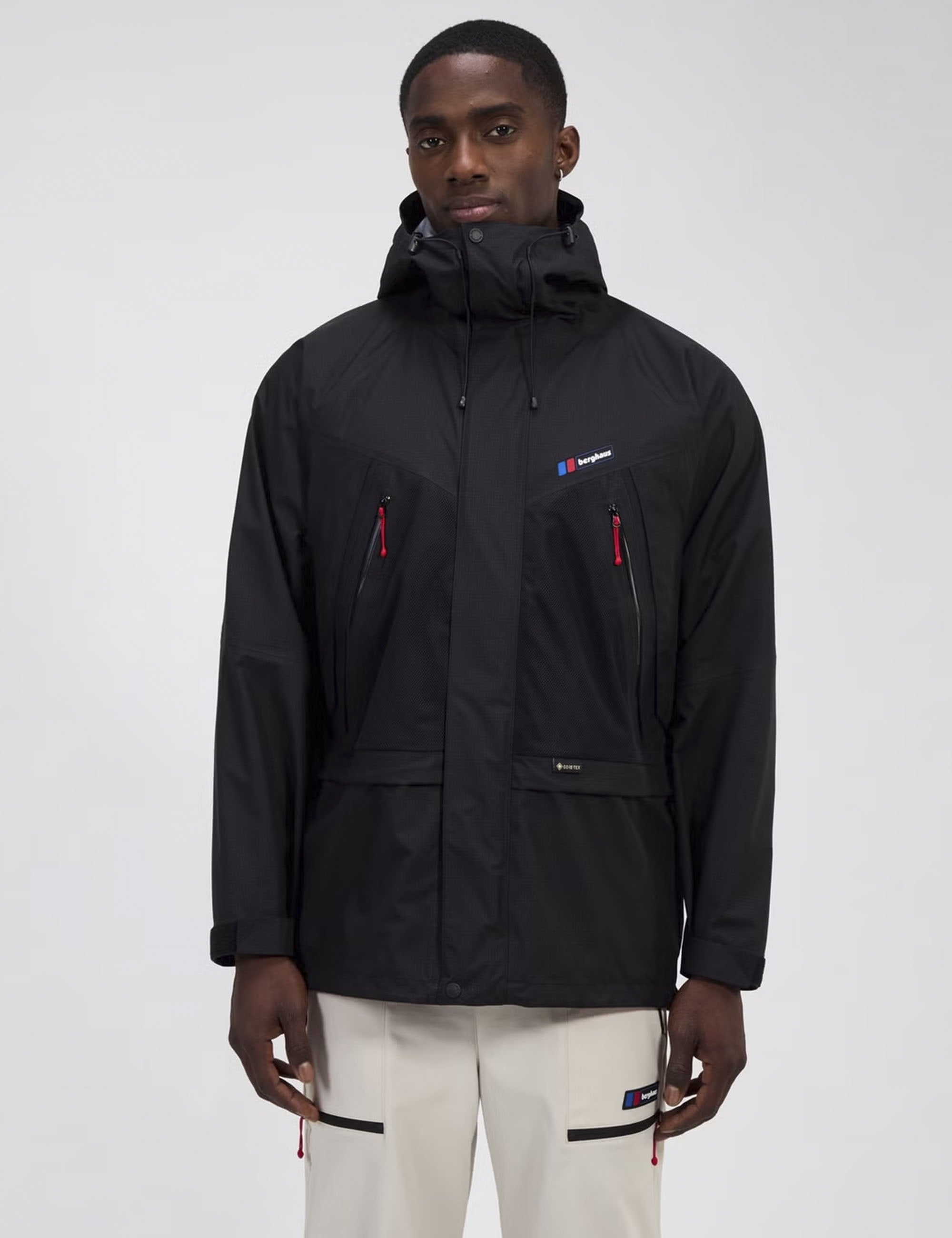 Storm 25 Jacket - Black