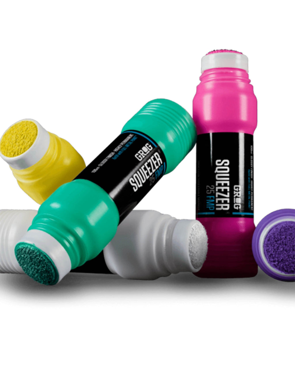 Scattered Squeezer markers in various colors with chisel tips