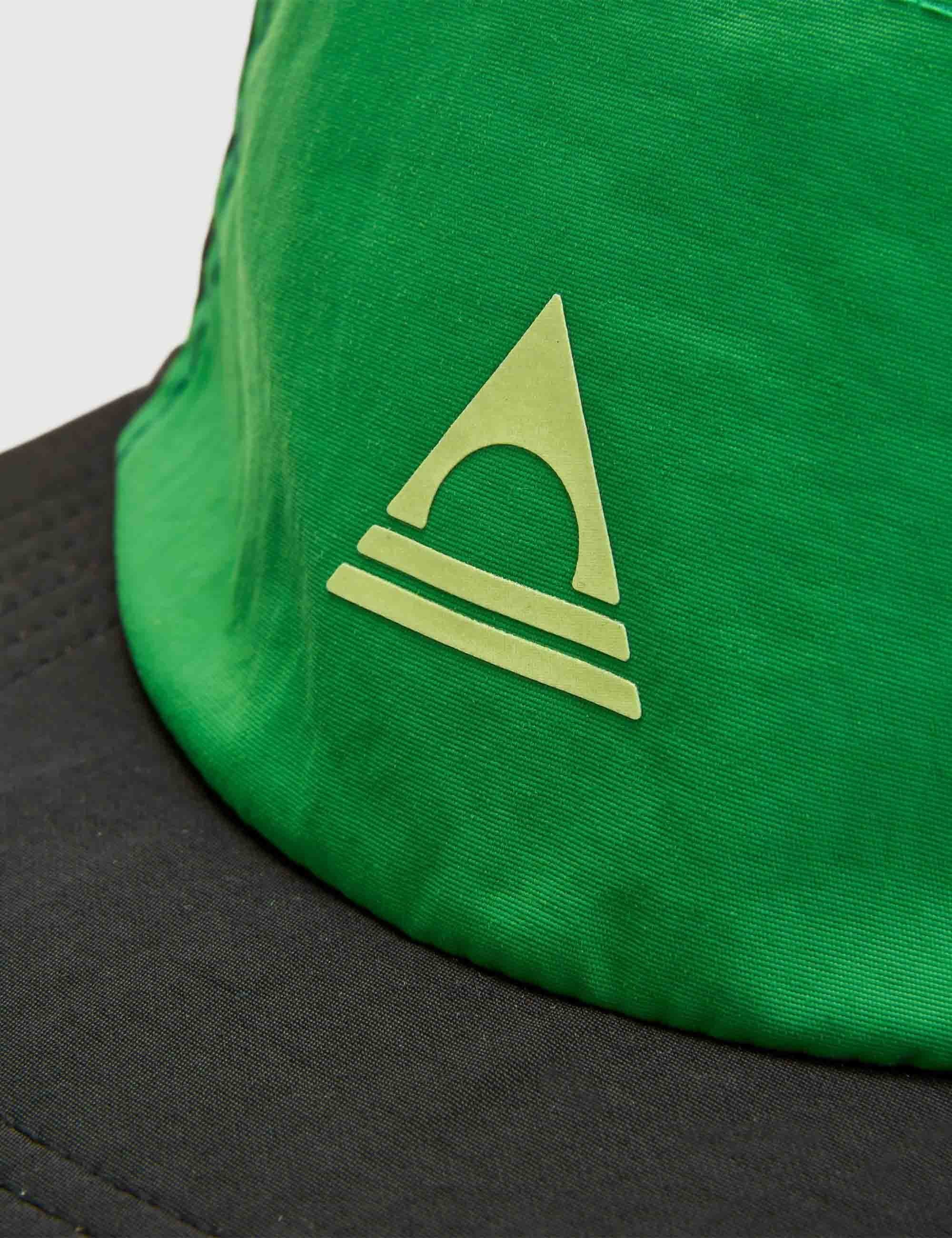 Passenger Emerge Trail Panel Cap - Stem Green